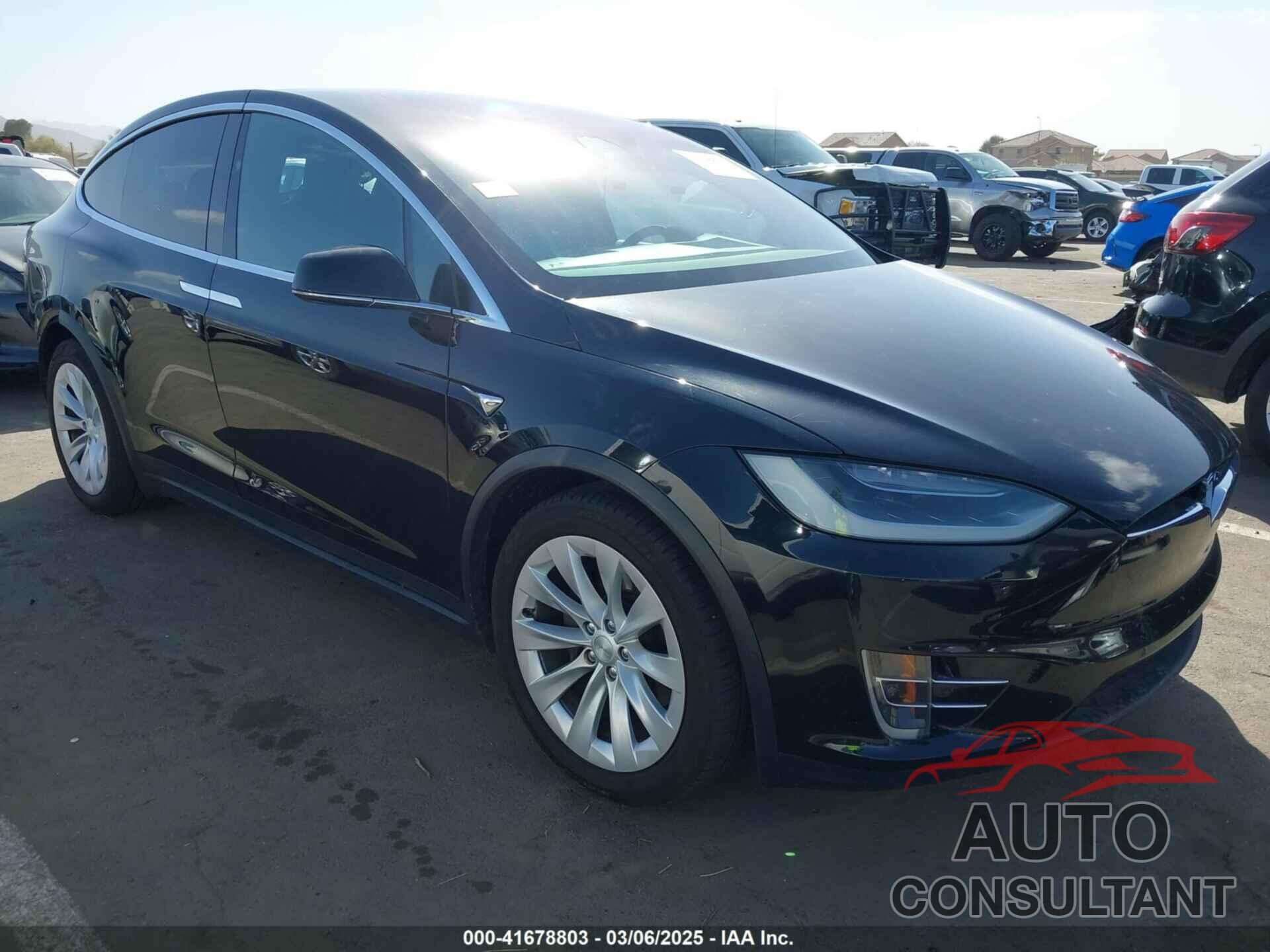 TESLA MODEL X 2017 - 5YJXCDE20HF044911