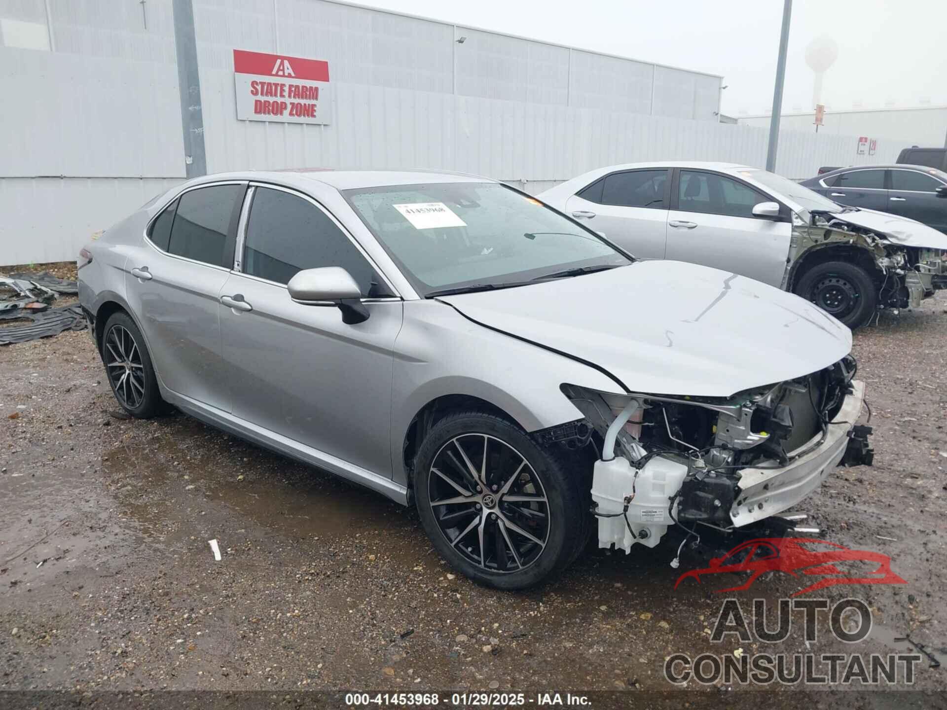 TOYOTA CAMRY 2023 - 4T1T11AK1PU789225