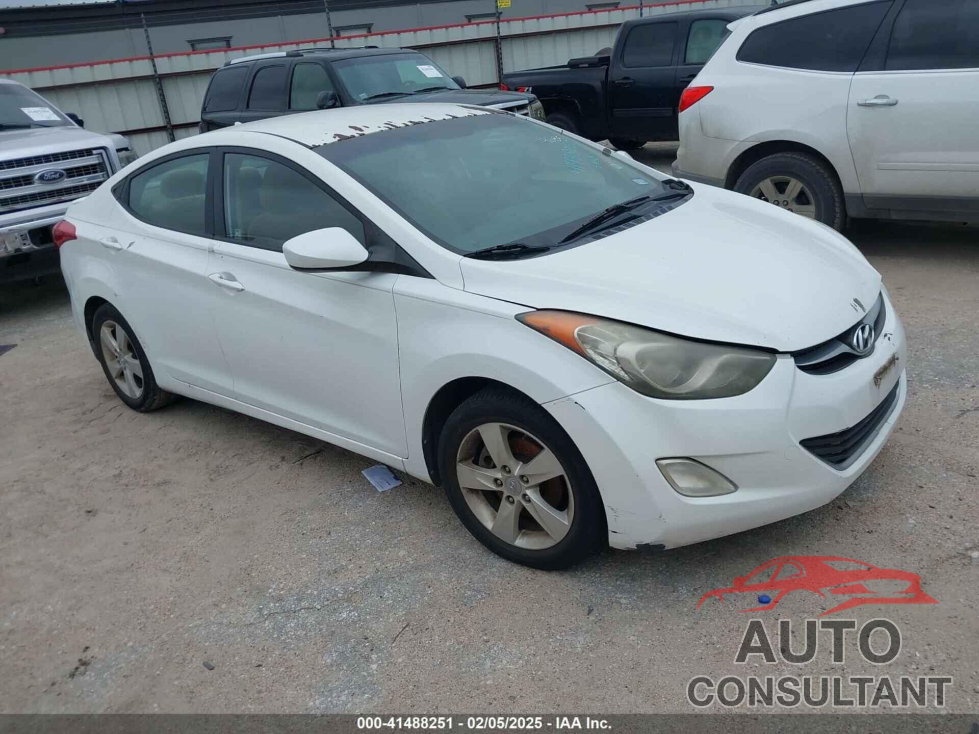 HYUNDAI ELANTRA 2012 - 5NPDH4AE5CH094685