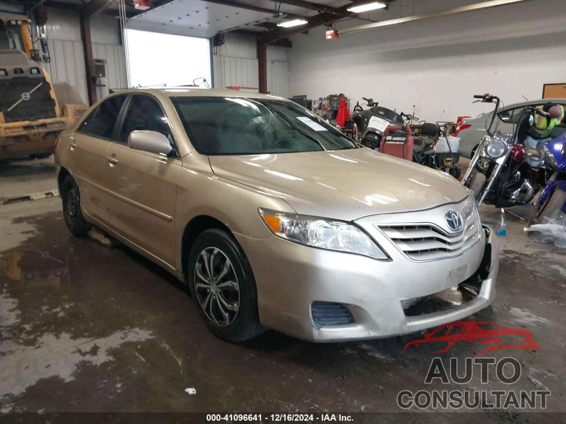 TOYOTA CAMRY 2010 - 4T4BF3EK6AR021644