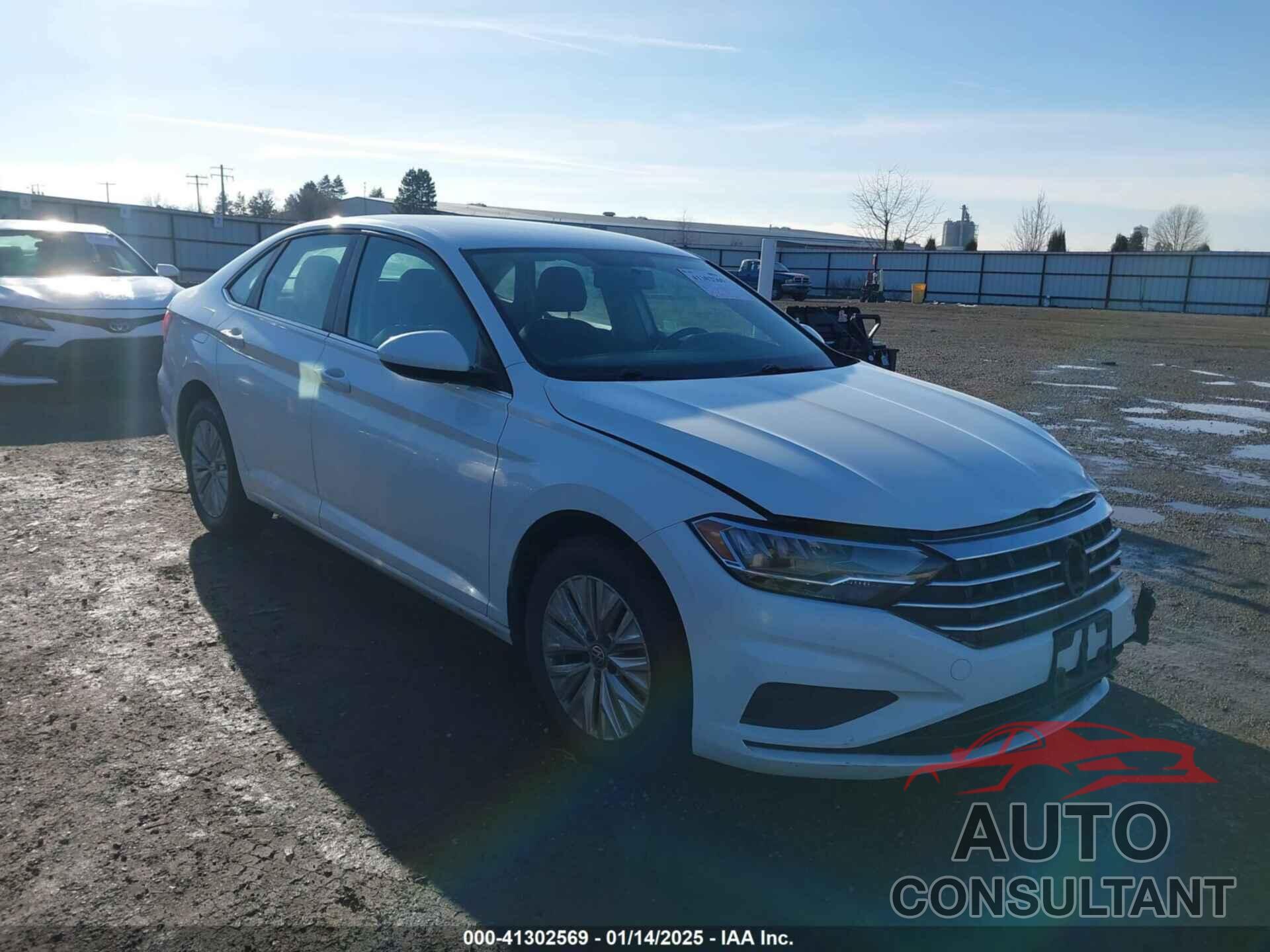 VOLKSWAGEN JETTA 2019 - 3VWC57BU0KM226172