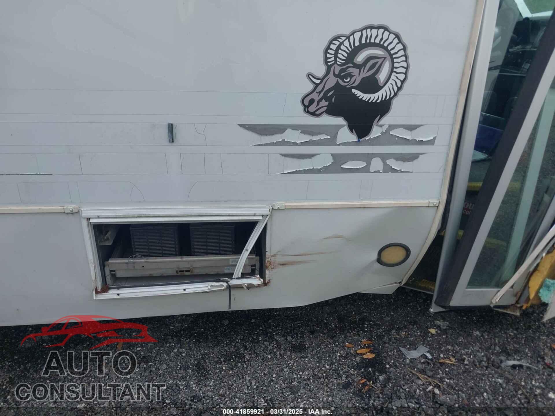 FORD E-450 CUTAWAY 2011 - 1FDFE4FL8BDA73466