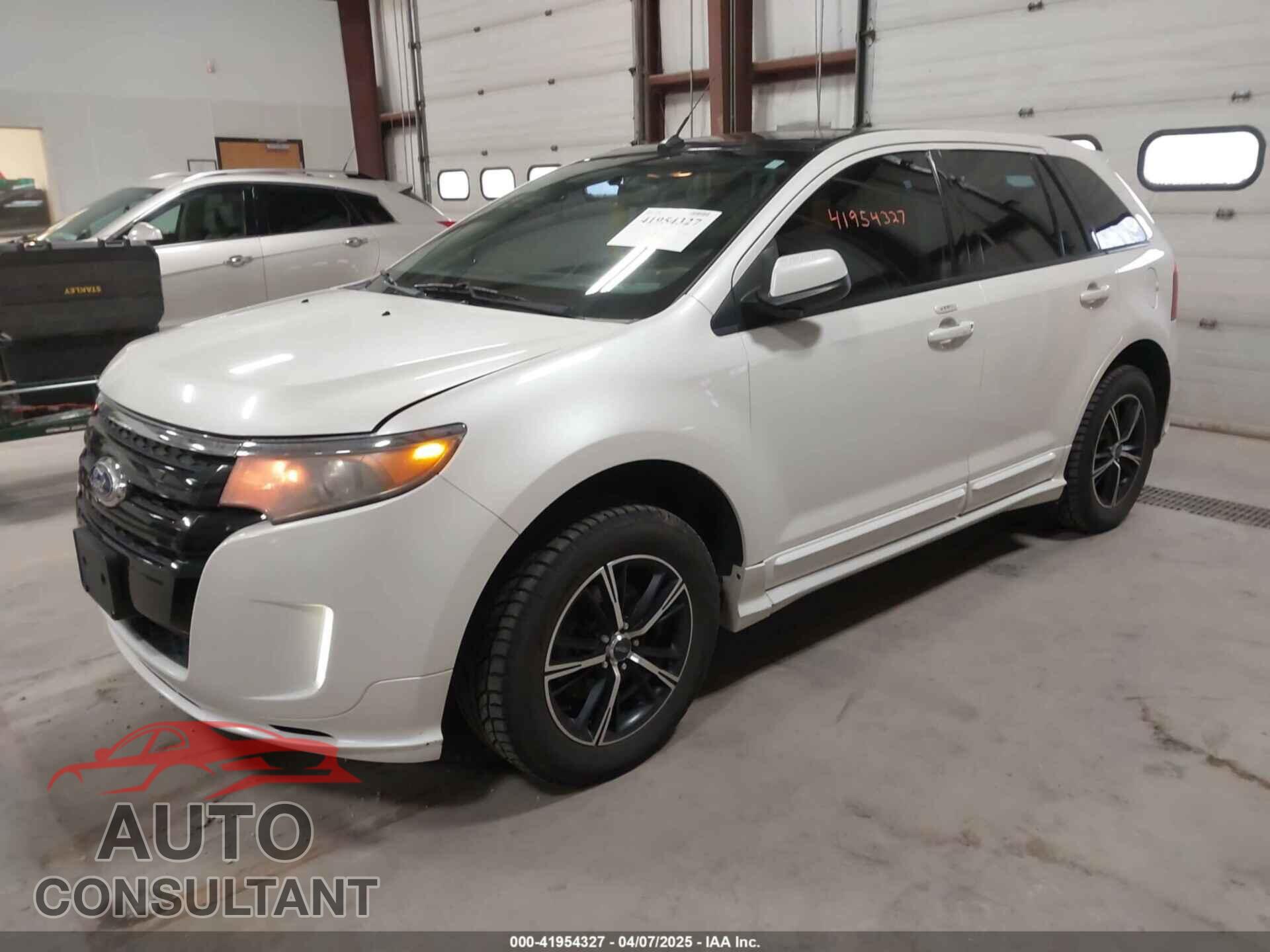 FORD EDGE 2011 - 2FMDK4AK5BBB45566