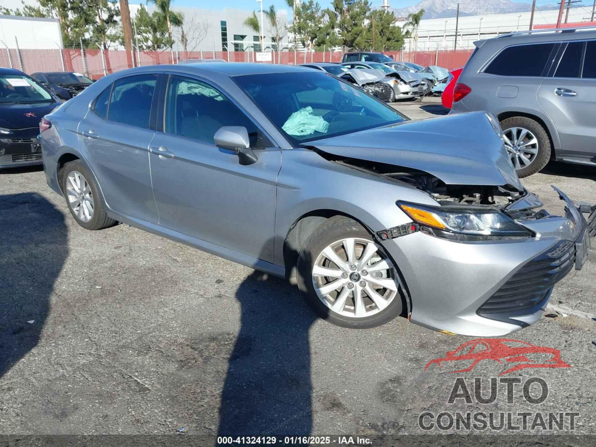 TOYOTA CAMRY 2020 - 4T1C11AK6LU313868