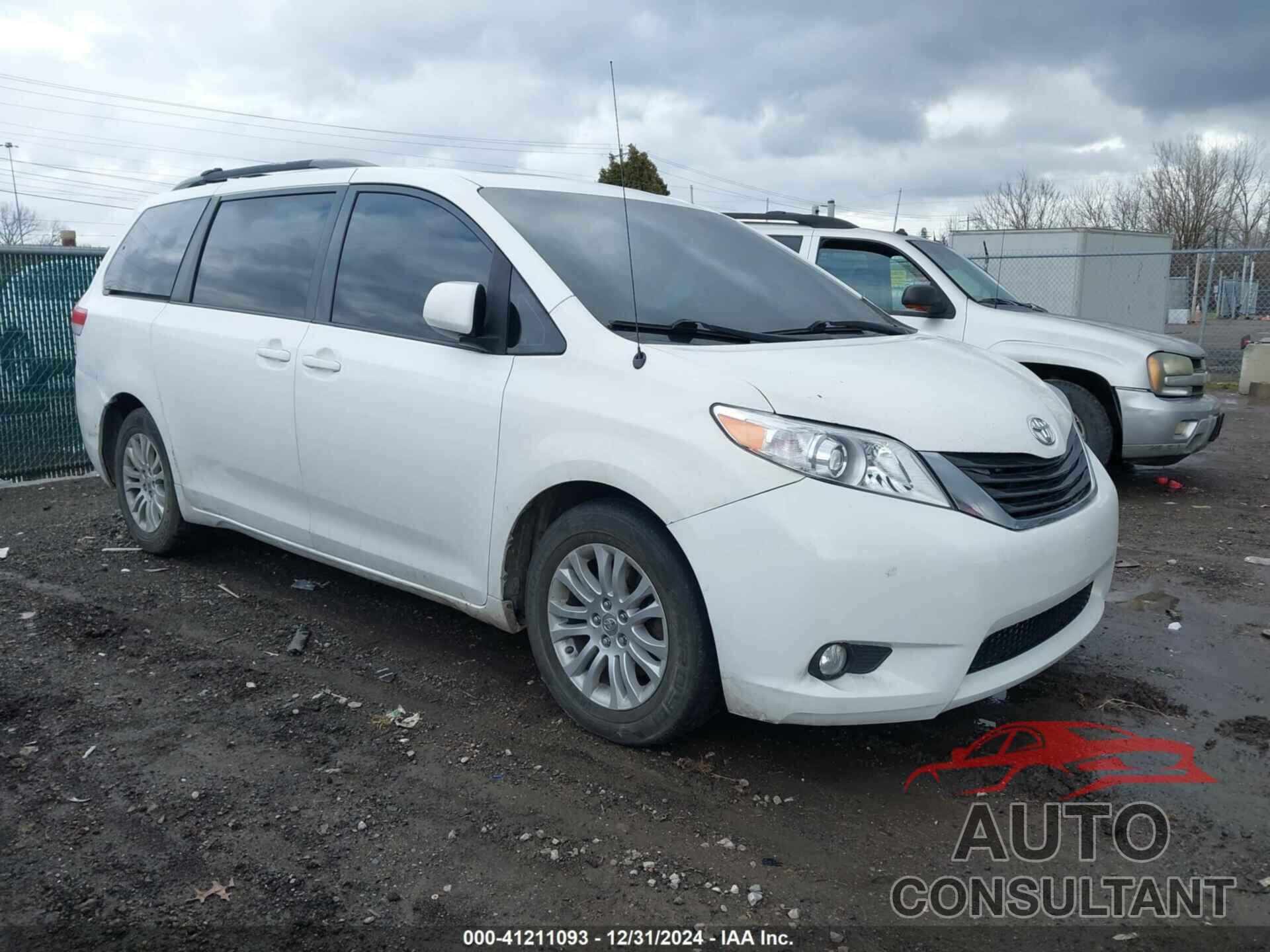 TOYOTA SIENNA 2012 - 5TDYK3DC1CS210482