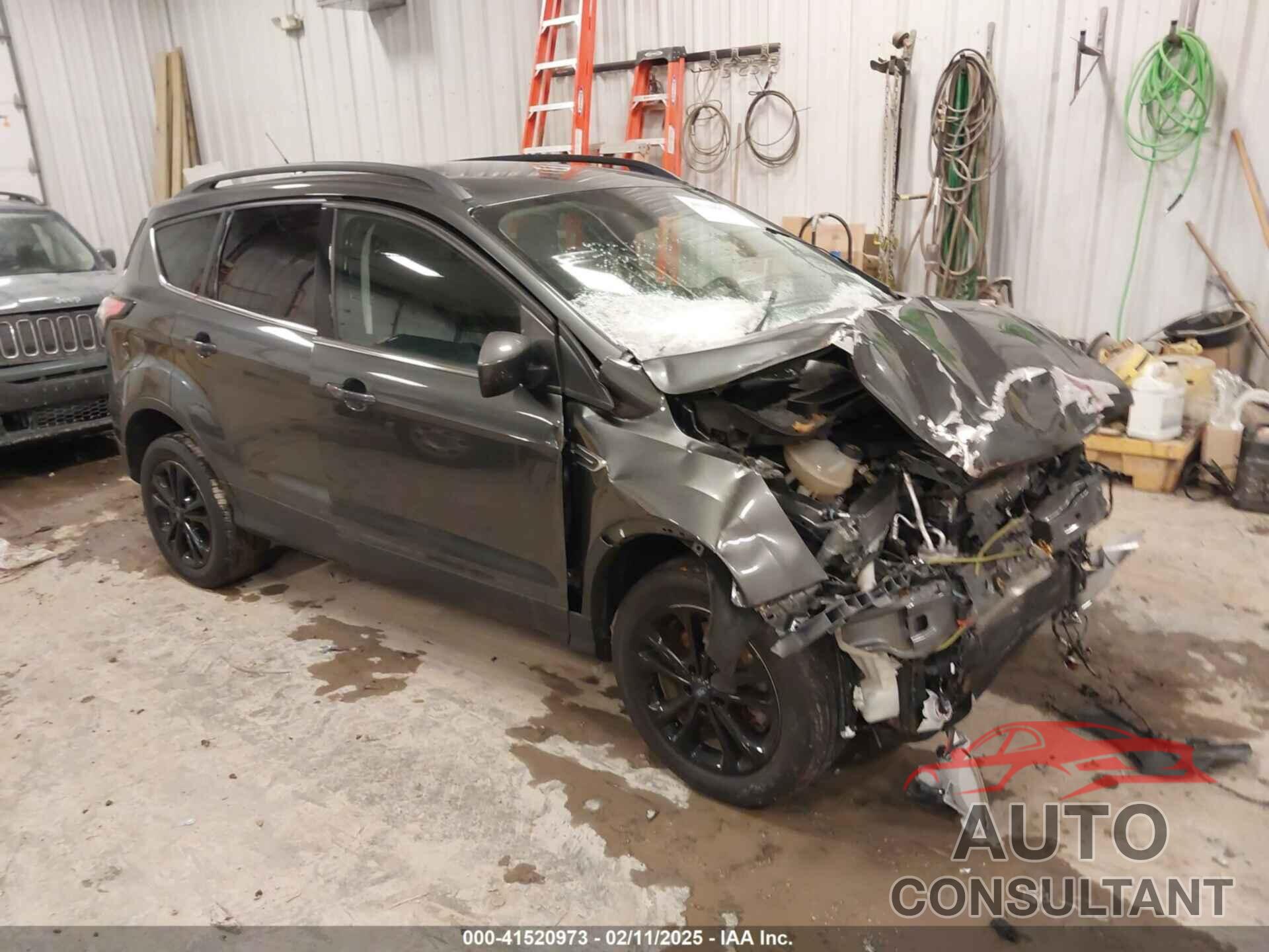 FORD ESCAPE 2018 - 1FMCU9GD5JUD49790