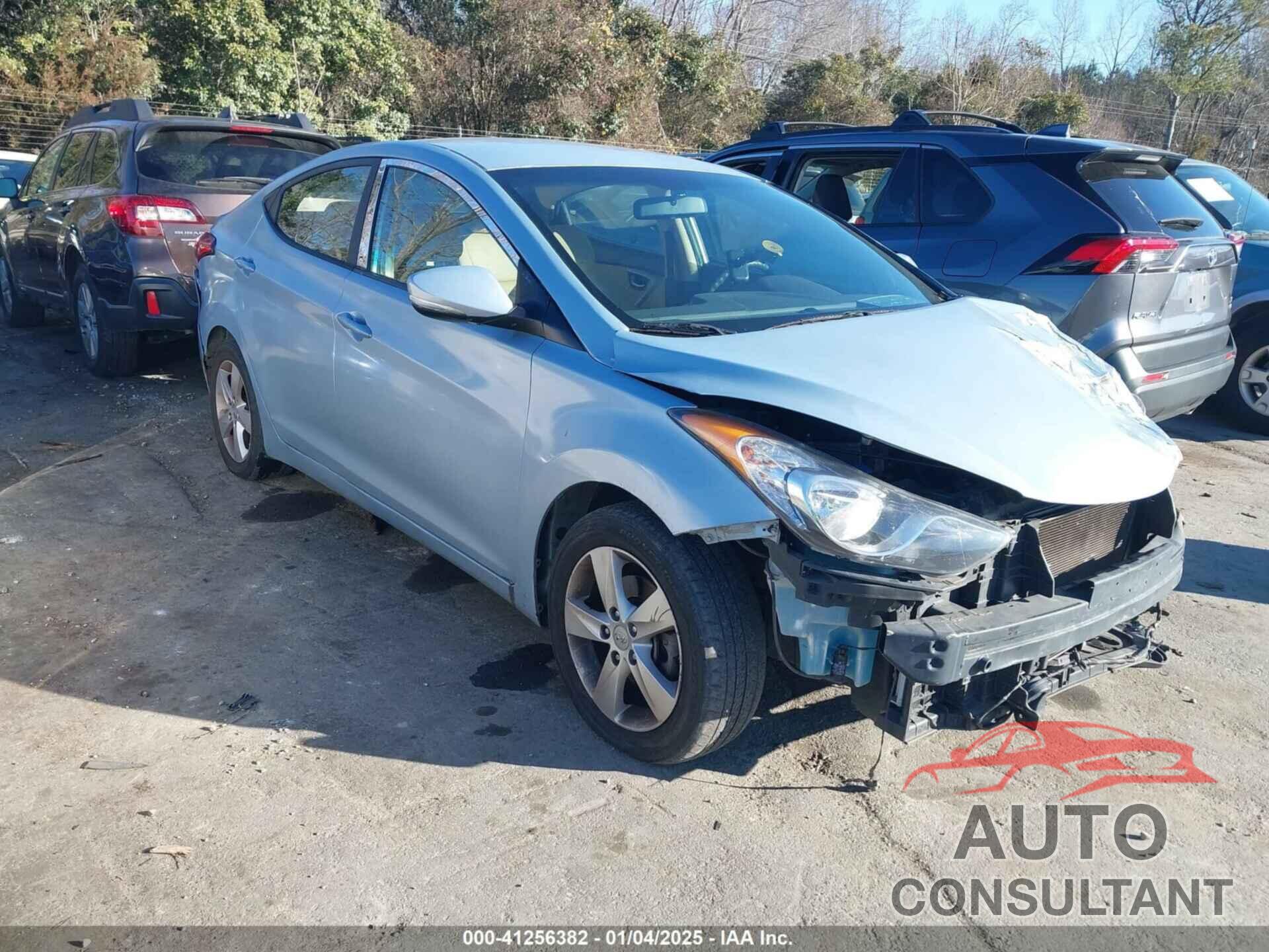 HYUNDAI ELANTRA 2013 - KMHDH4AE4DU562103