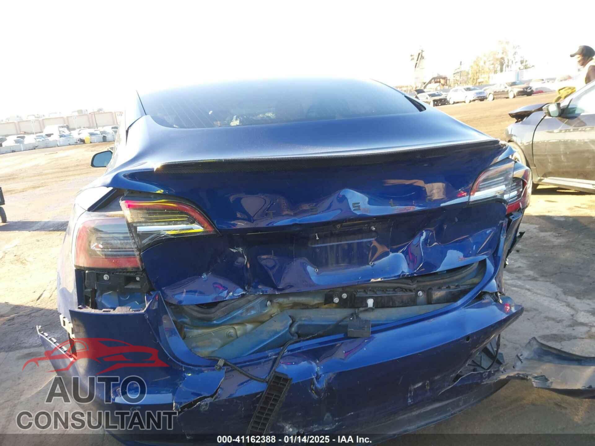 TESLA MODEL 3 2018 - 5YJ3E1EA6JF169447