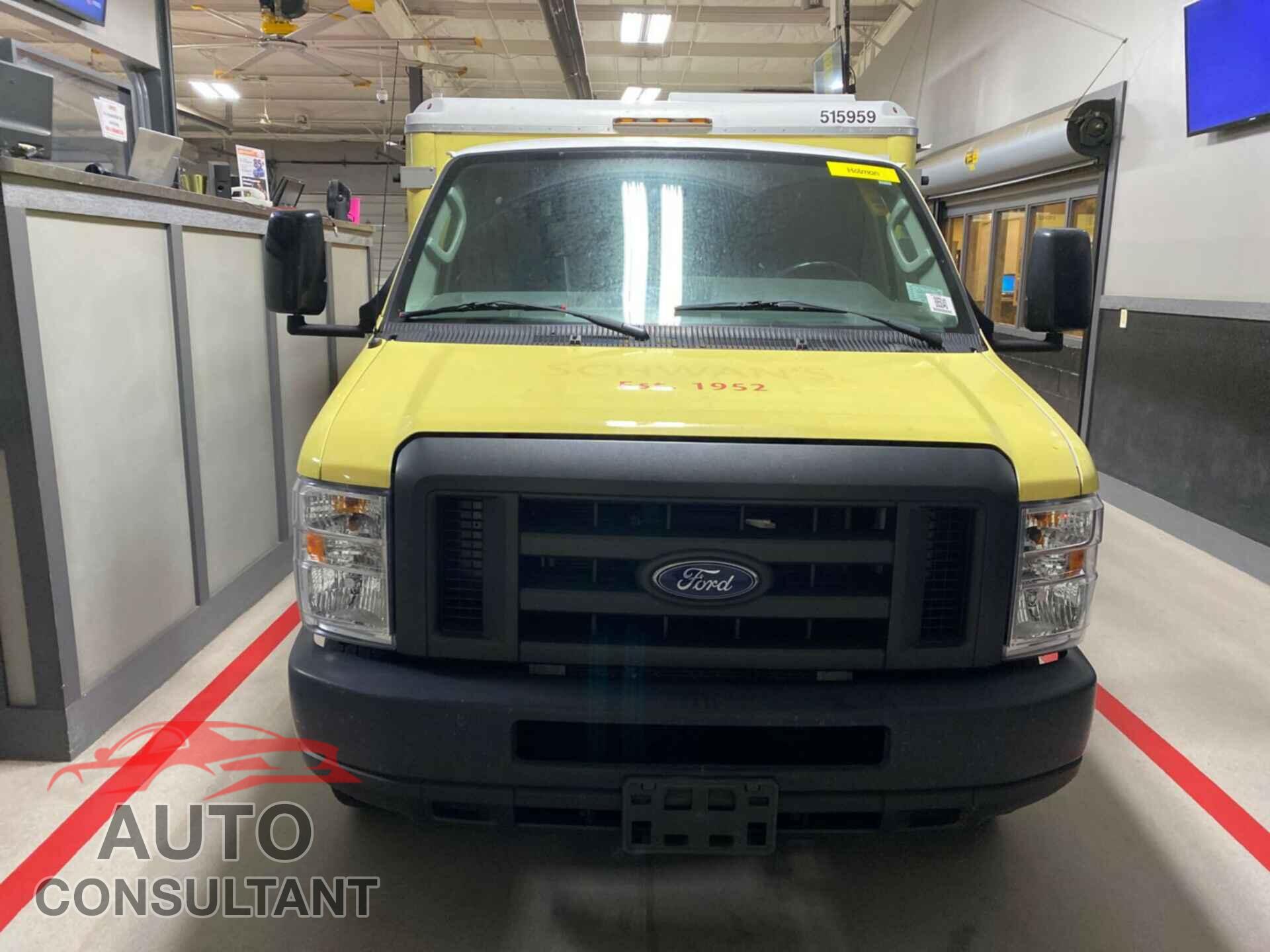 FORD E-450 CUTAWAY 2018 - 1FDXE4FS4JDC33191
