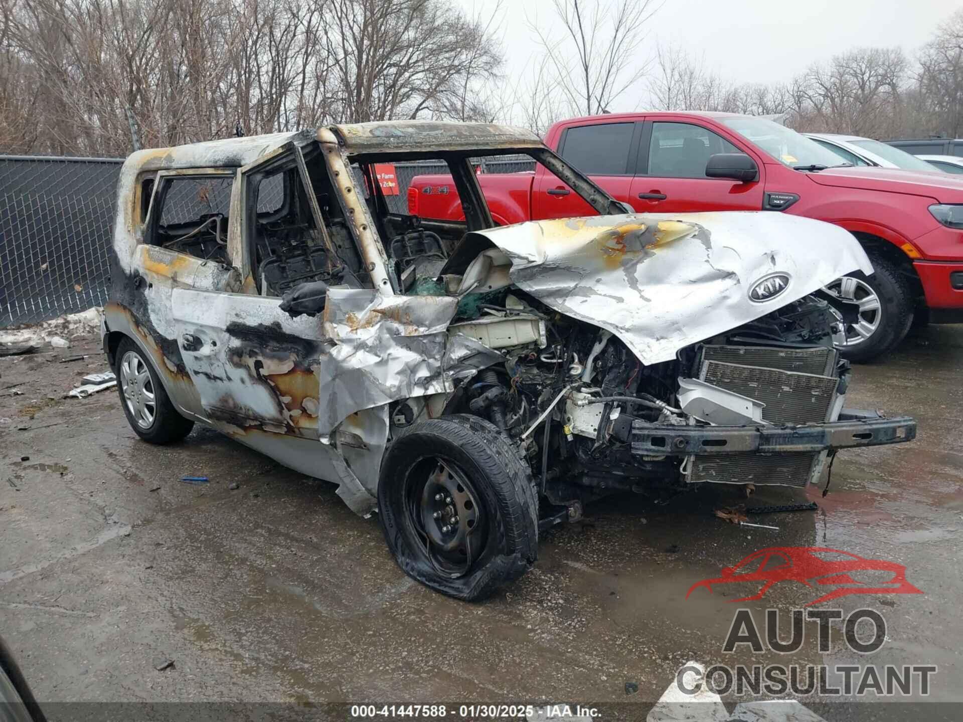 KIA SOUL 2011 - KNDJT2A14B7284256