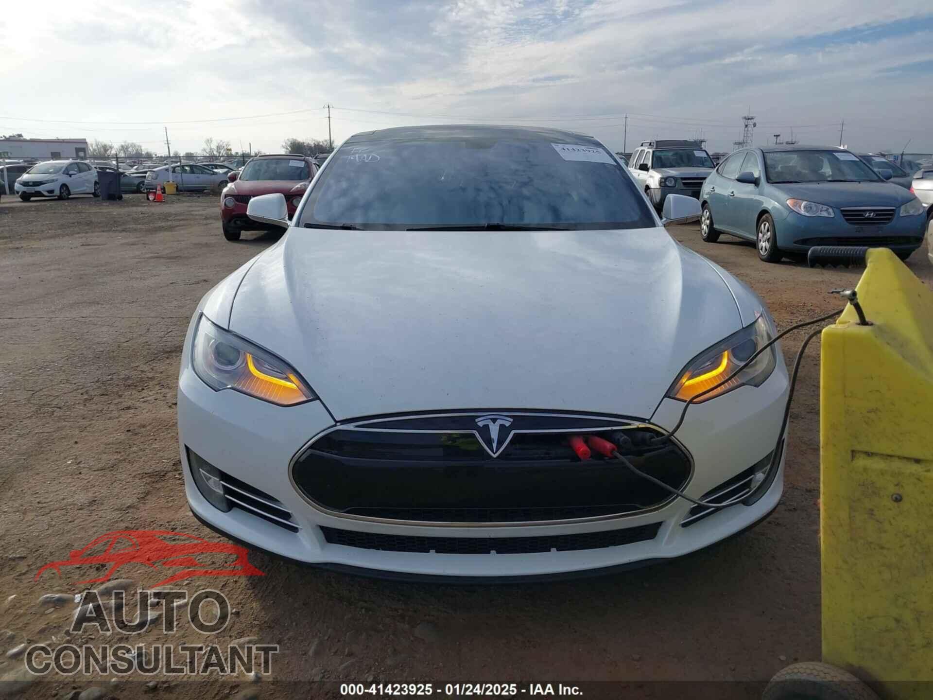 TESLA MODEL S 2012 - 5YJSA1DP7CFS01032