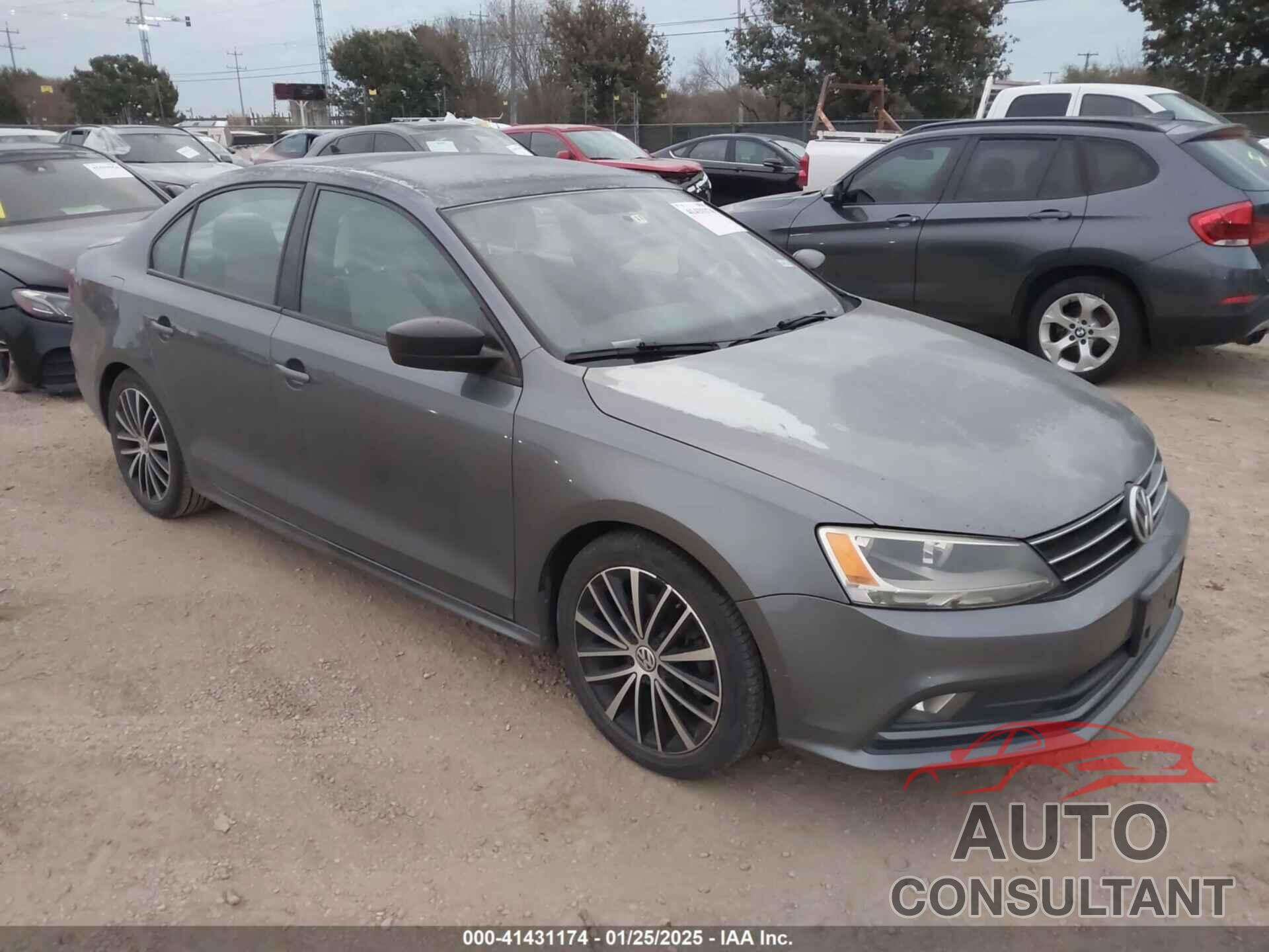 VOLKSWAGEN JETTA 2015 - 3VWD17AJ8FM320667