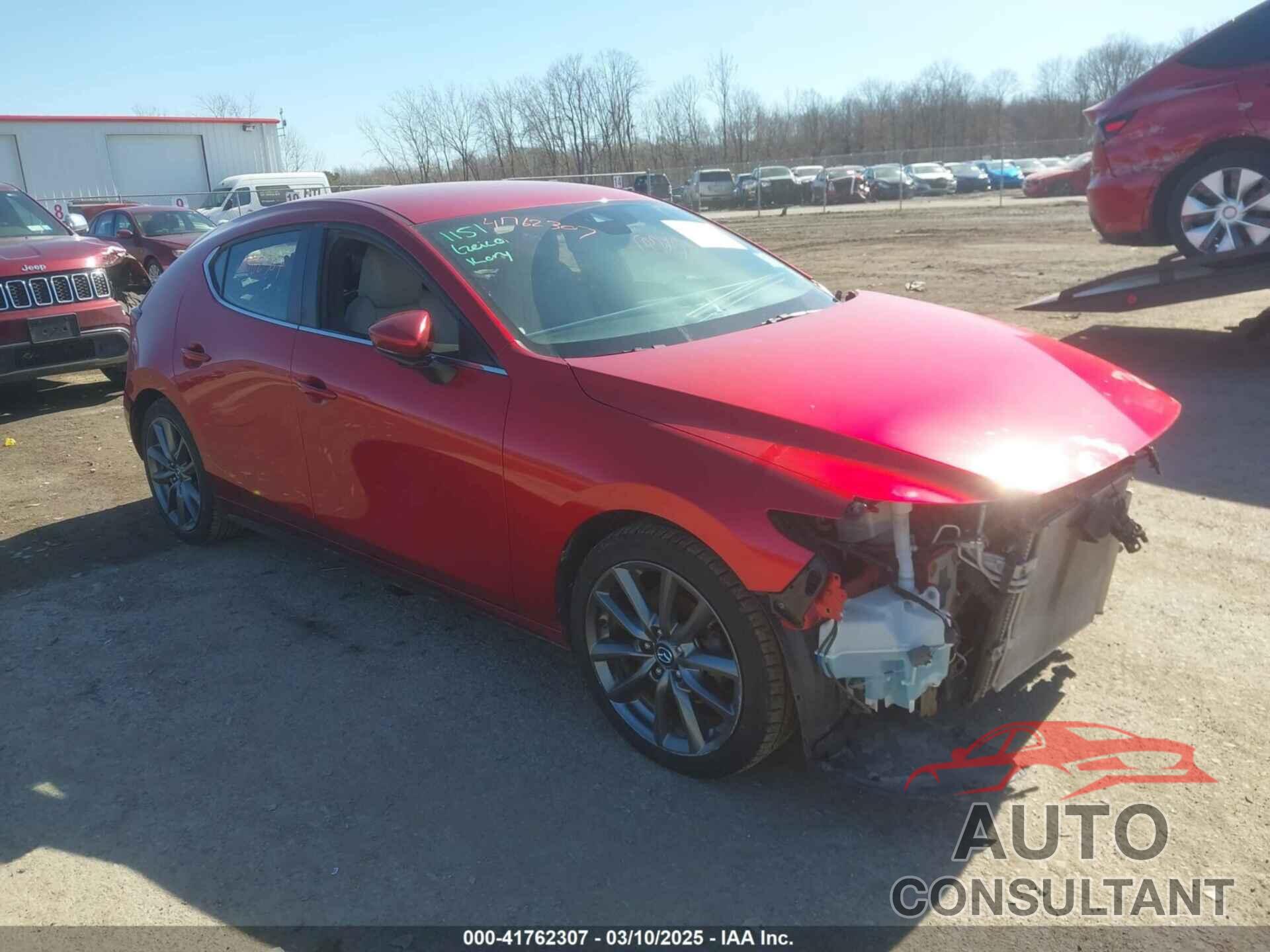 MAZDA MAZDA3 2019 - JM1BPAMMXK1120960
