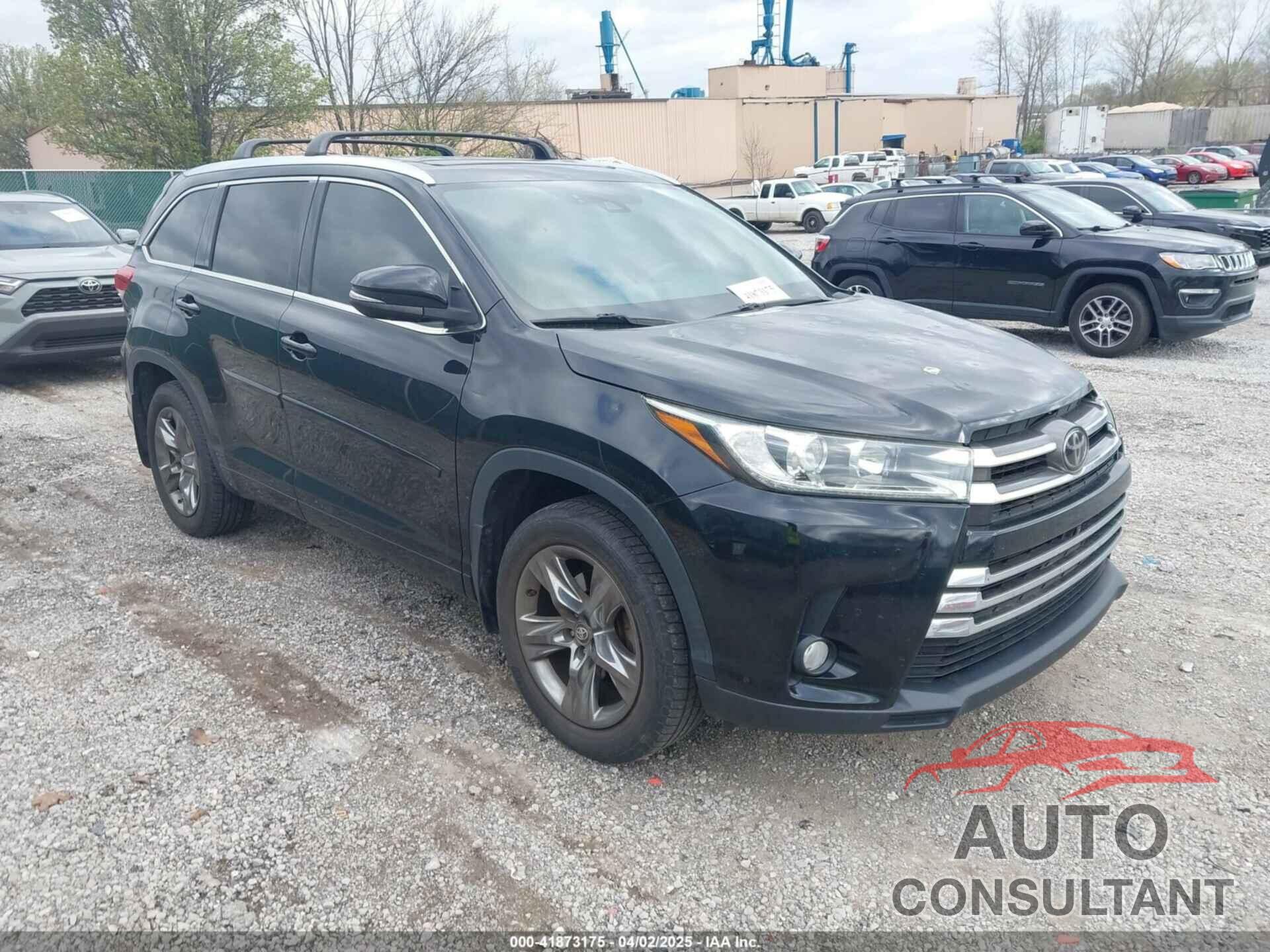 TOYOTA HIGHLANDER 2018 - 5TDDZRFH3JS814697