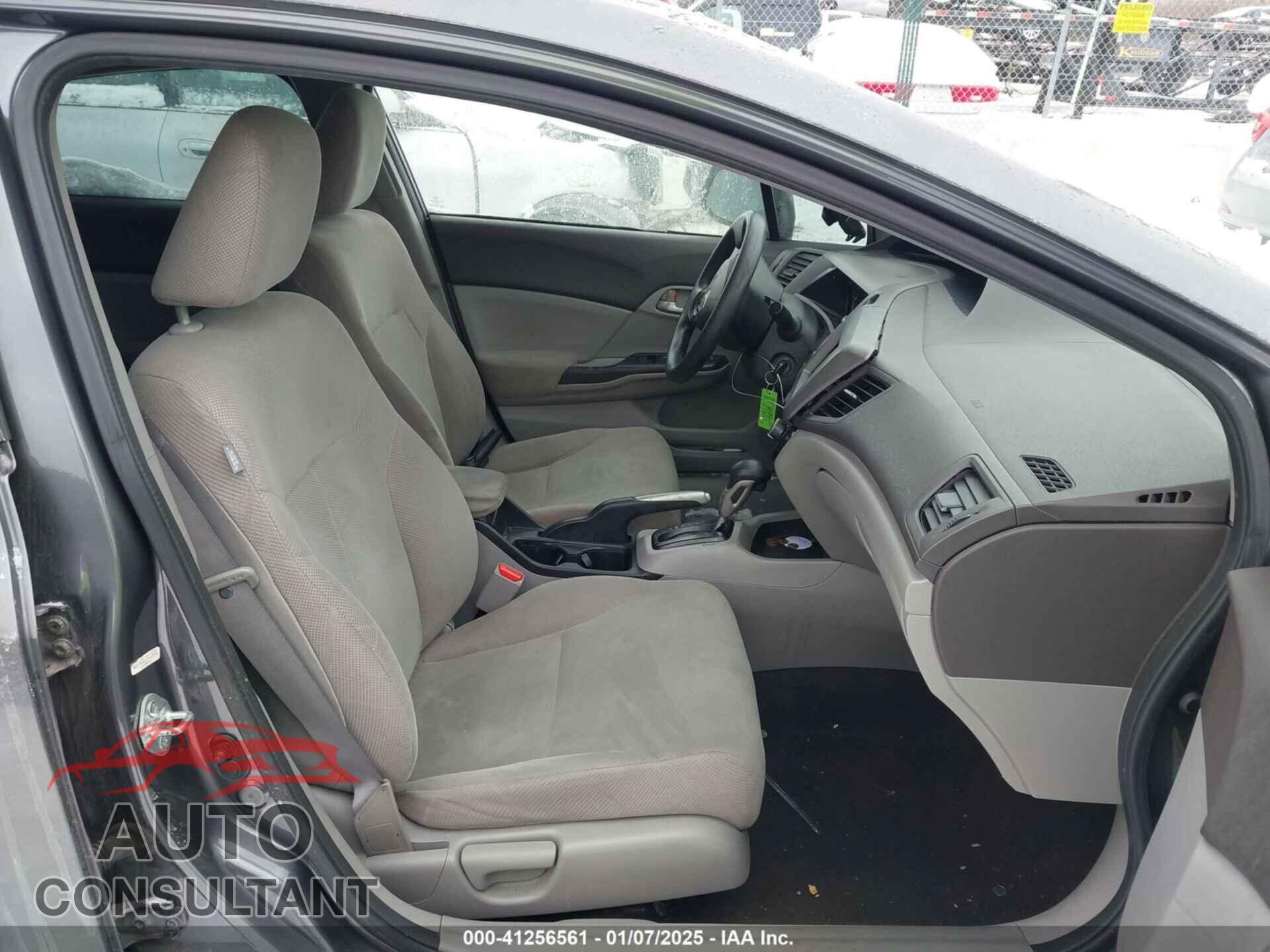 HONDA CIVIC SDN 2012 - 19XFB2F55CE041027
