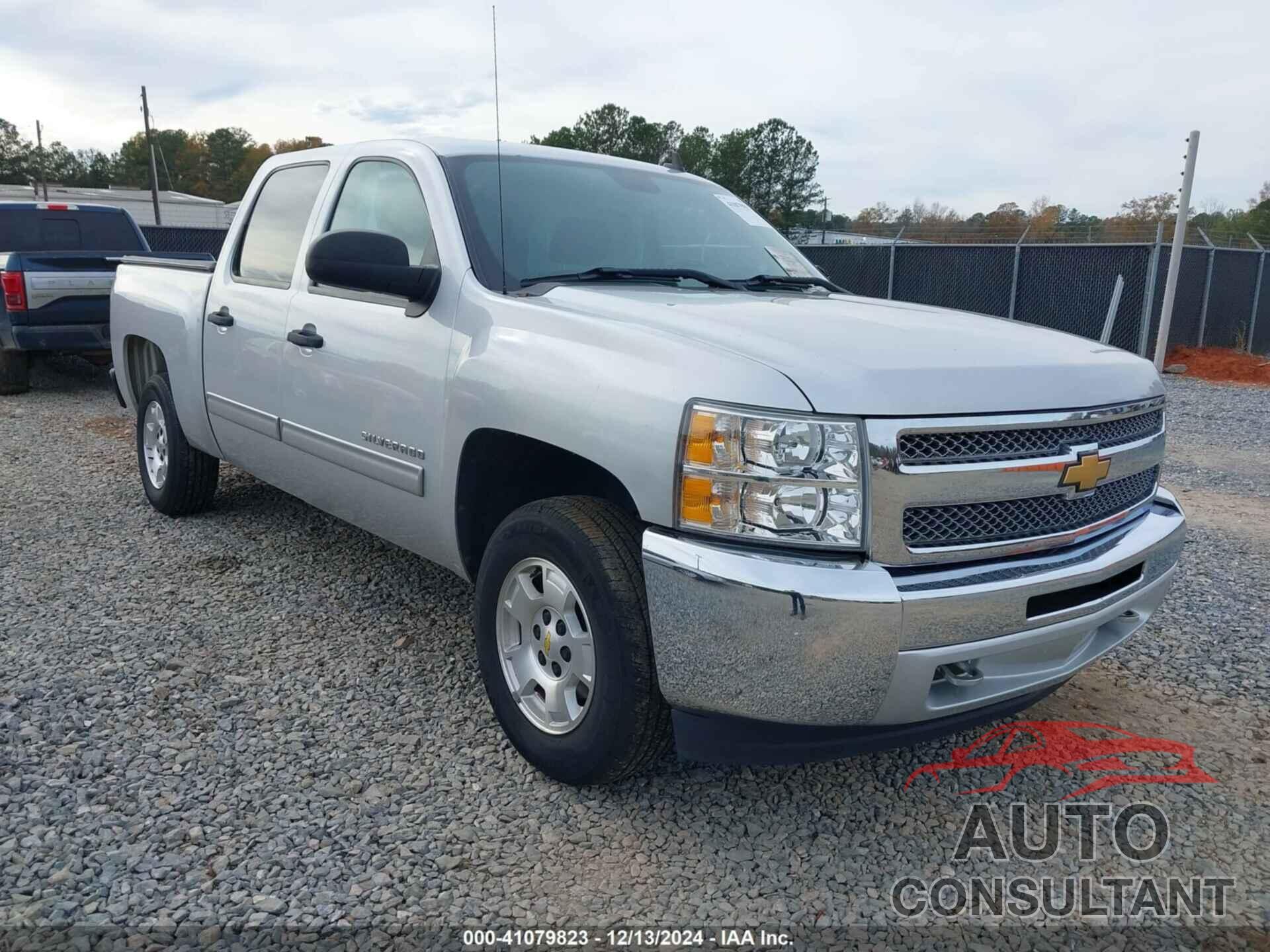 CHEVROLET SILVERADO 1500 2013 - 3GCPCSE08DG272355
