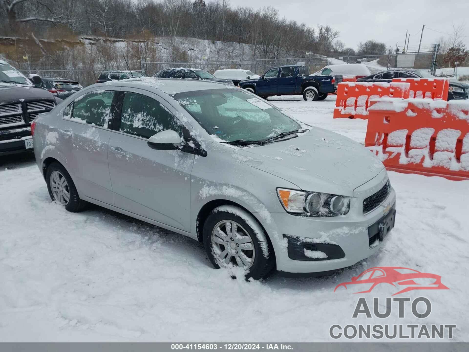 CHEVROLET SONIC 2016 - 1G1JC5SH7G4151554