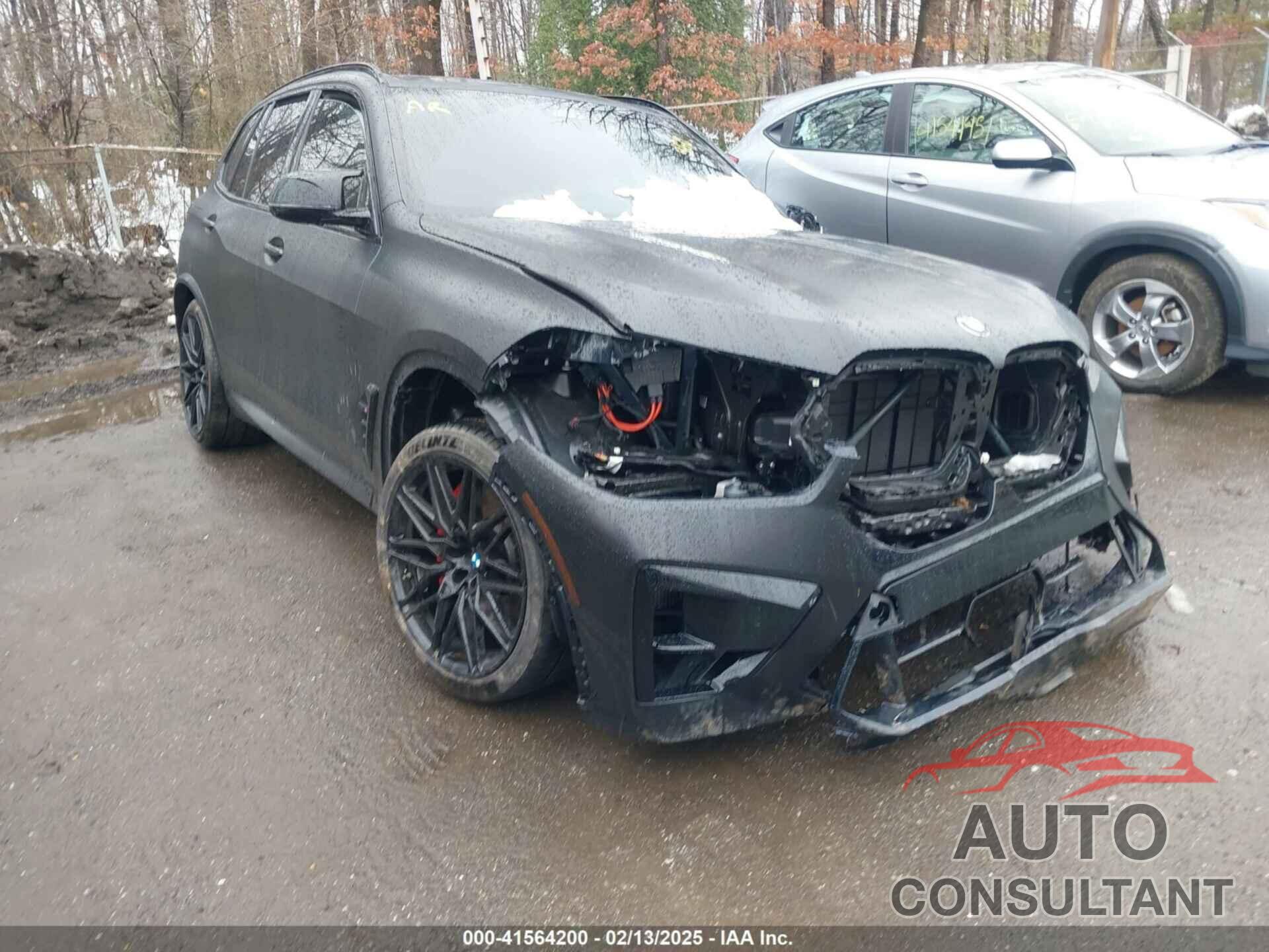 BMW X5 M 2024 - 5YM13ET02R9U17916