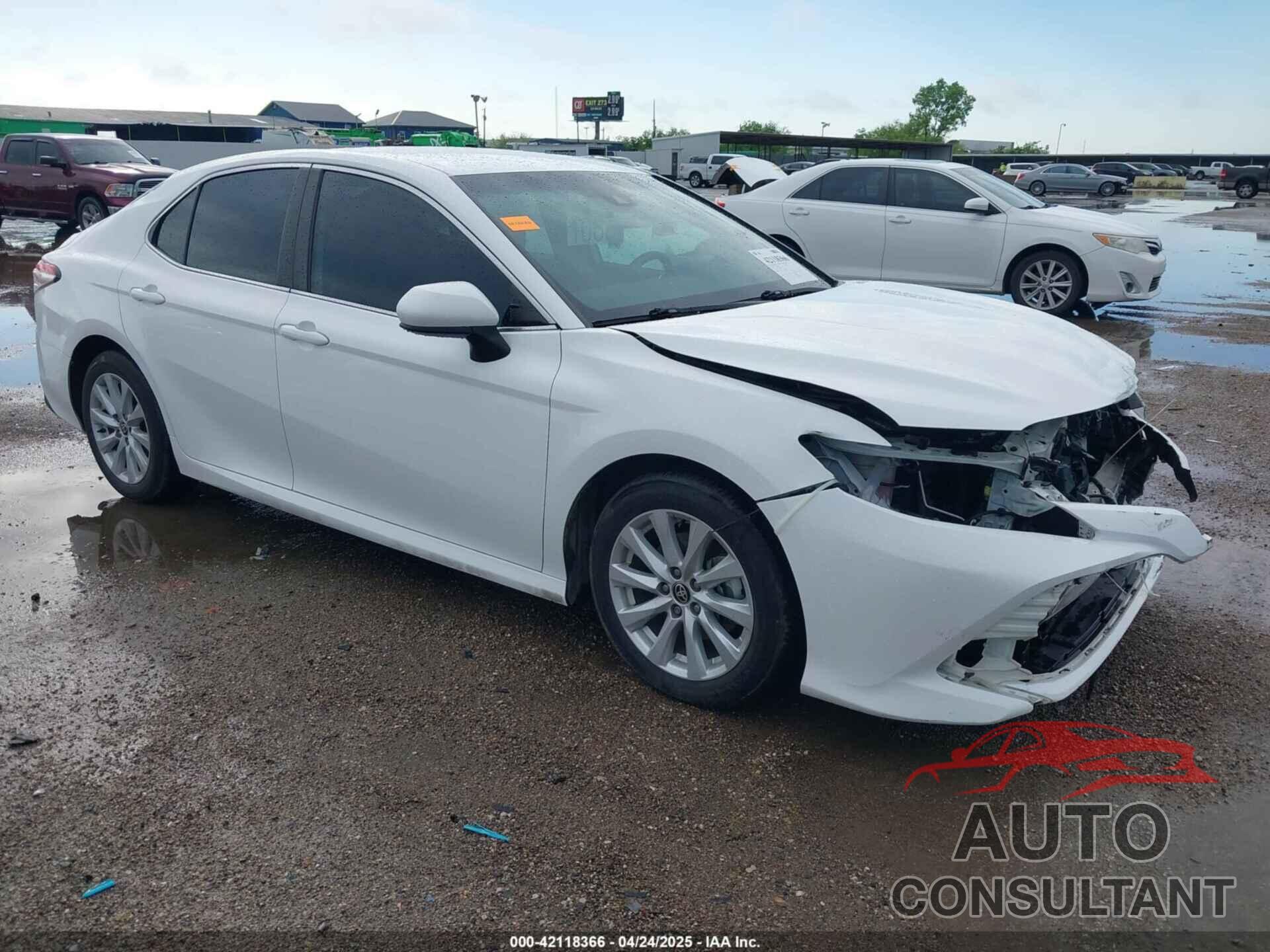 TOYOTA CAMRY 2020 - 4T1C11AK8LU395831