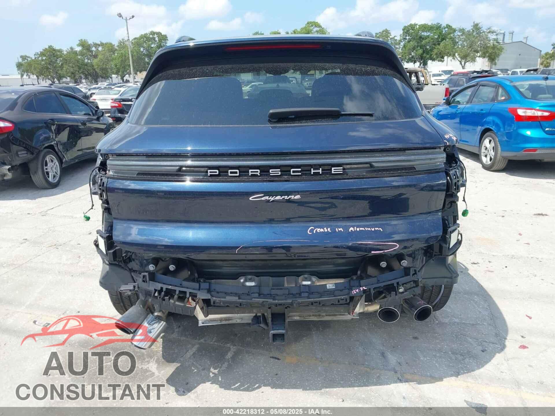 PORSCHE CAYENNE 2024 - WP1AA2AY2RDA02192
