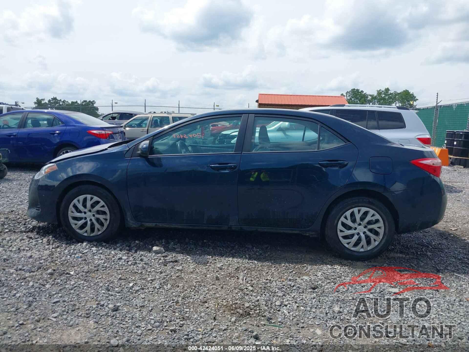 TOYOTA COROLLA 2019 - 2T1BURHE2KC134275