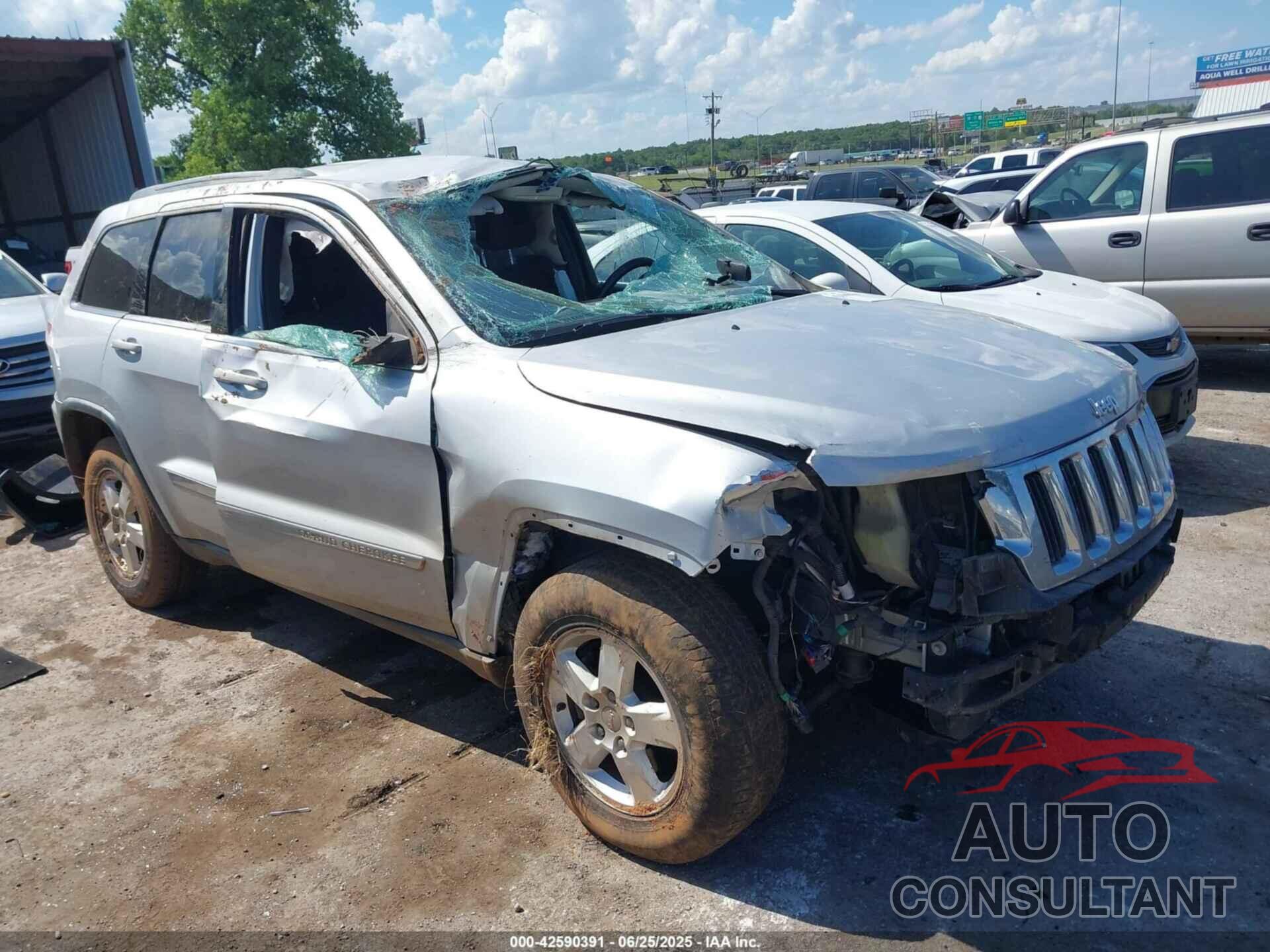 JEEP GRAND CHEROKEE 2011 - 1J4RS4GG1BC671829