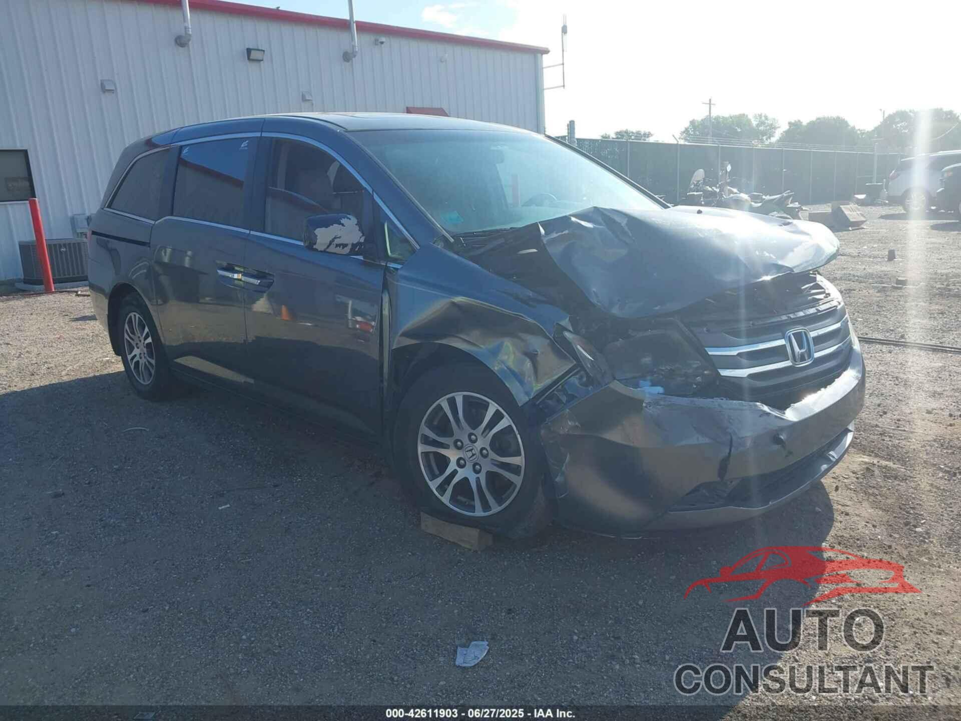 HONDA ODYSSEY 2013 - 5FNRL5H61DB002268