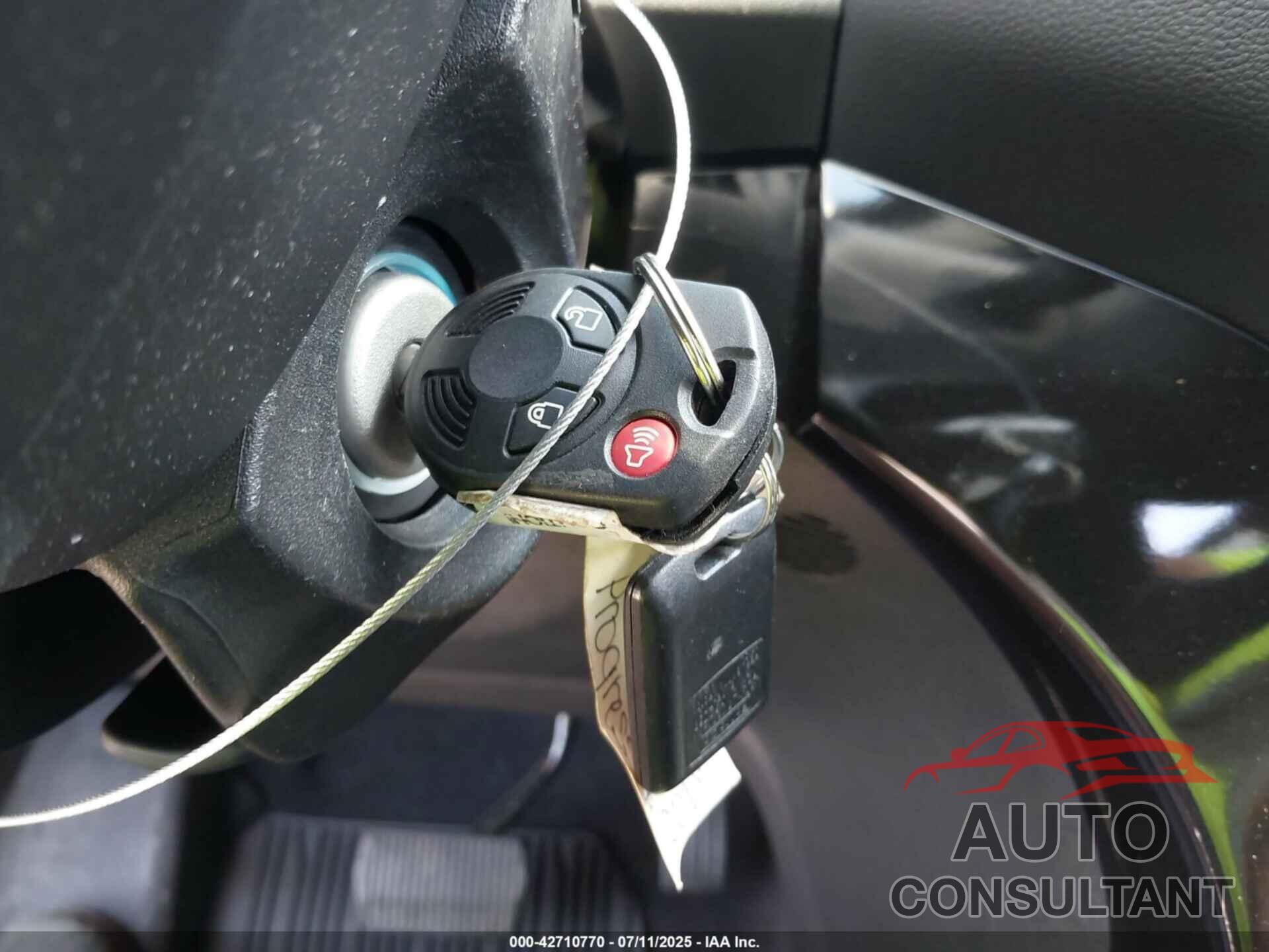 FORD ESCAPE 2018 - 1FMCU9GD3JUC46545