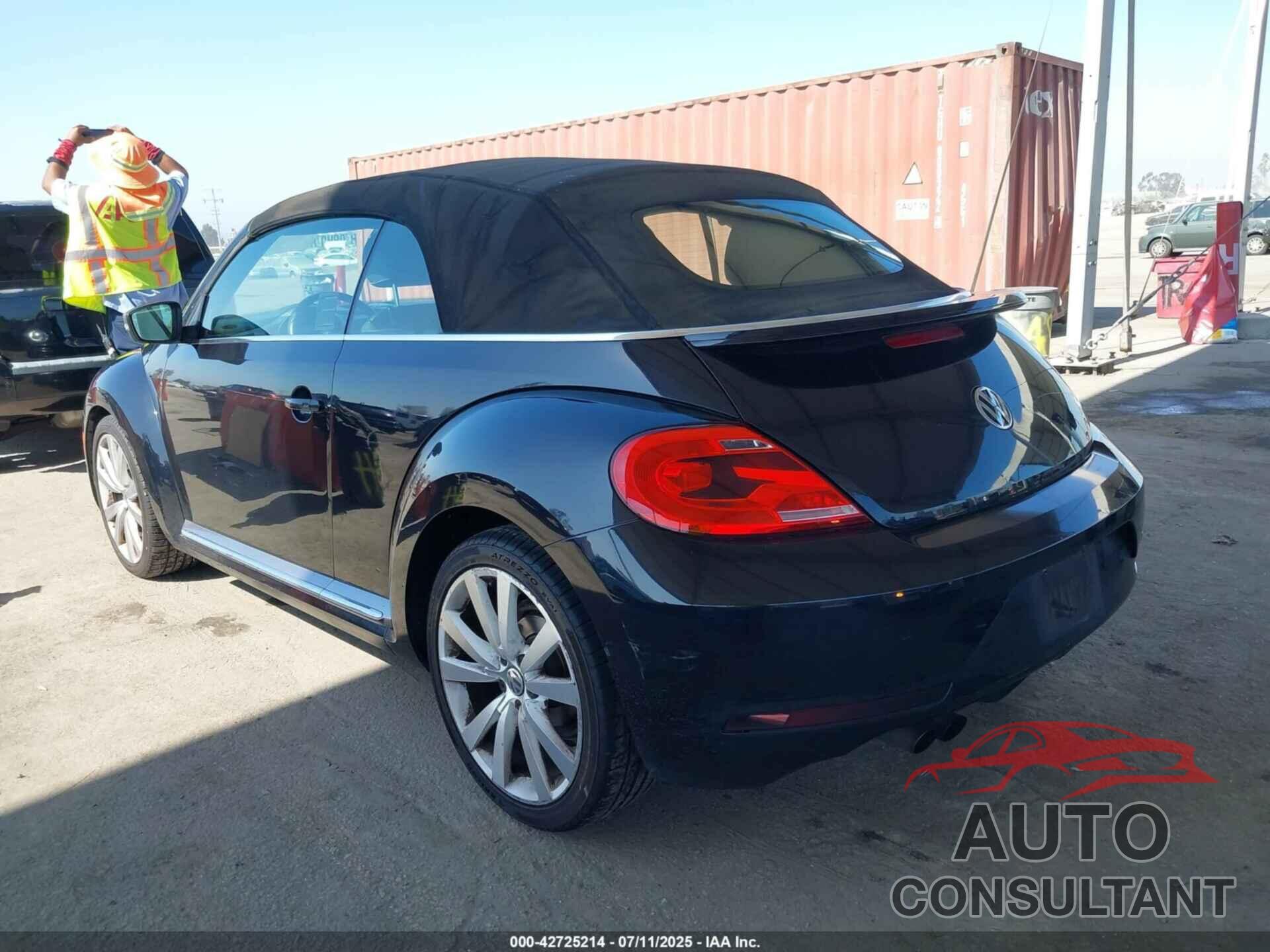 VOLKSWAGEN BEETLE 2014 - 3VW517AT7EM816287