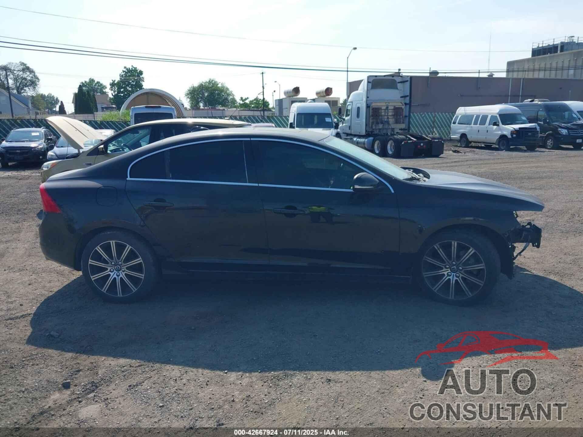 VOLVO S60 INSCRIPTION 2017 - LYV402TKXHB136158