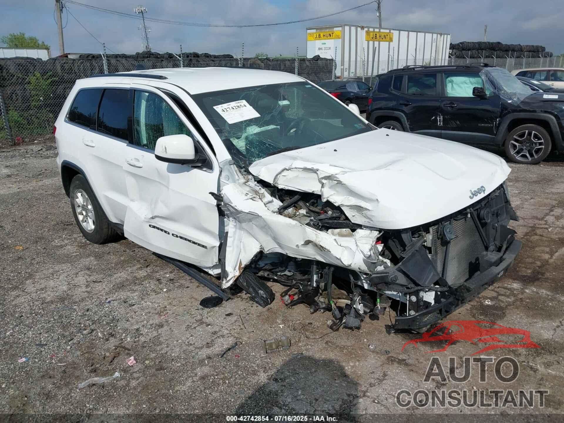 JEEP GRAND CHEROKEE 2018 - 1C4RJFAG4JC390846
