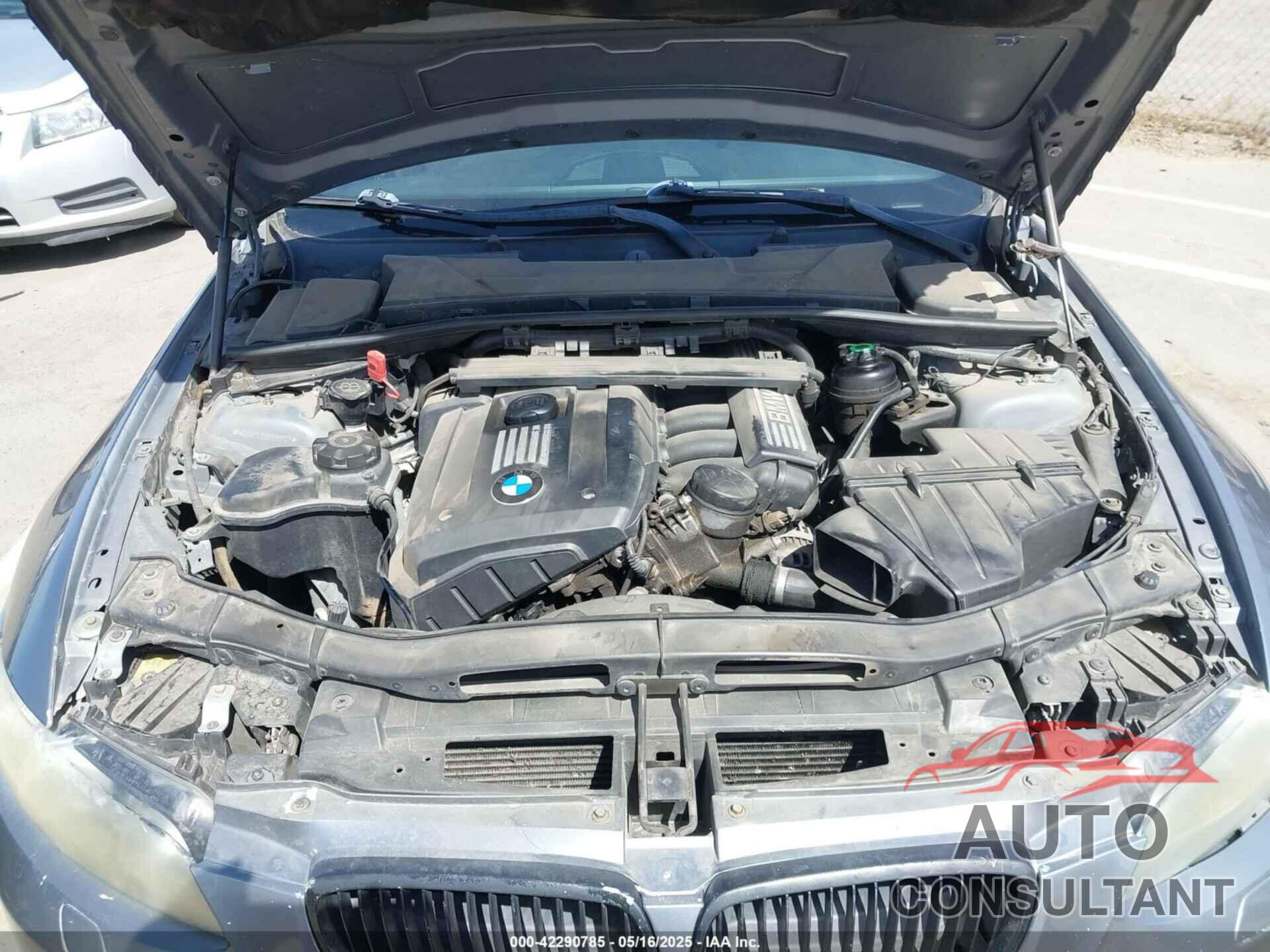 BMW 328I 2009 - WBAWC33599PU83743