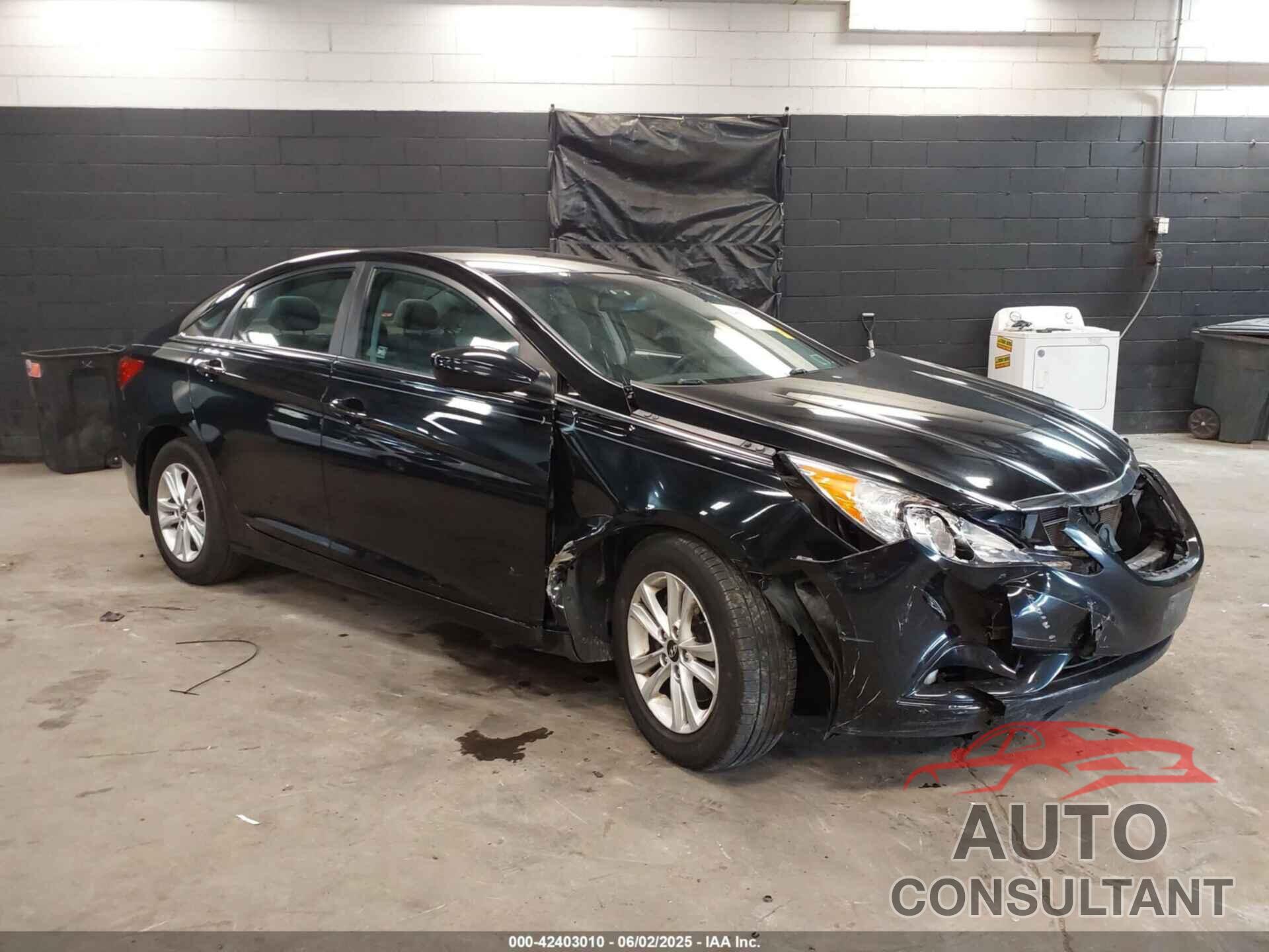 HYUNDAI SONATA 2012 - 5NPEB4AC3CH476752