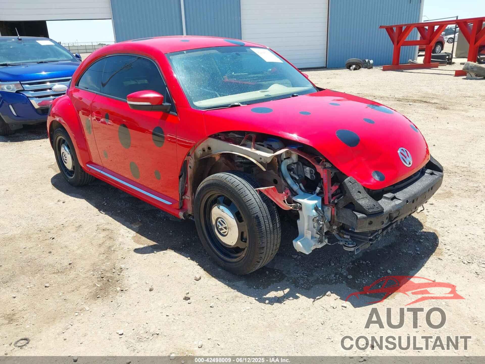 VOLKSWAGEN BEETLE 2014 - 3VWHX7AT8EM607412