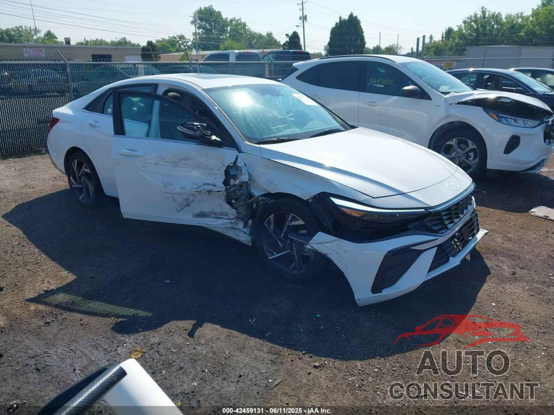 HYUNDAI ELANTRA HYBRID 2025 - KMHLN4DJ3SU132394