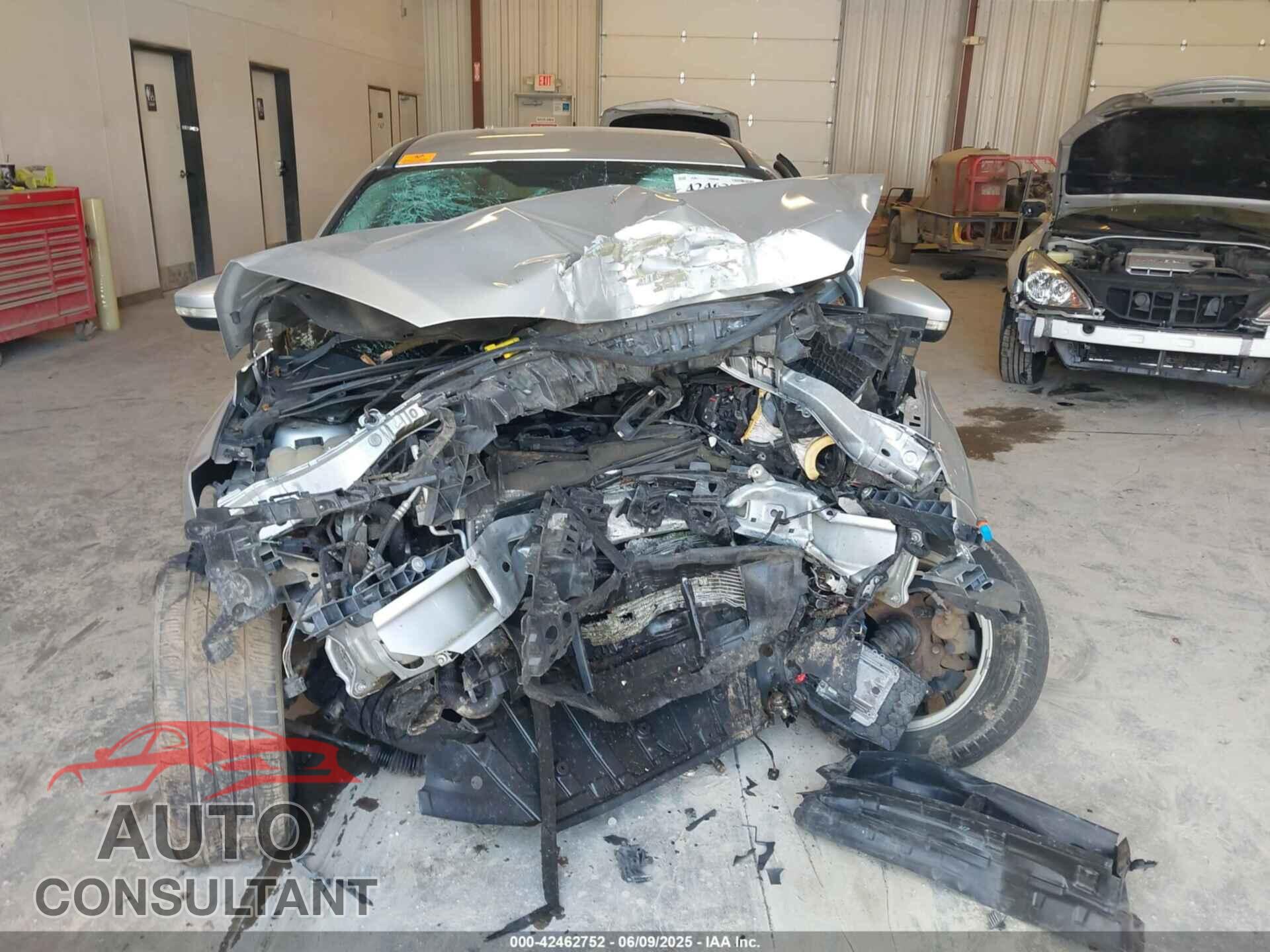 FORD FOCUS 2016 - 1FADP3F24GL268930