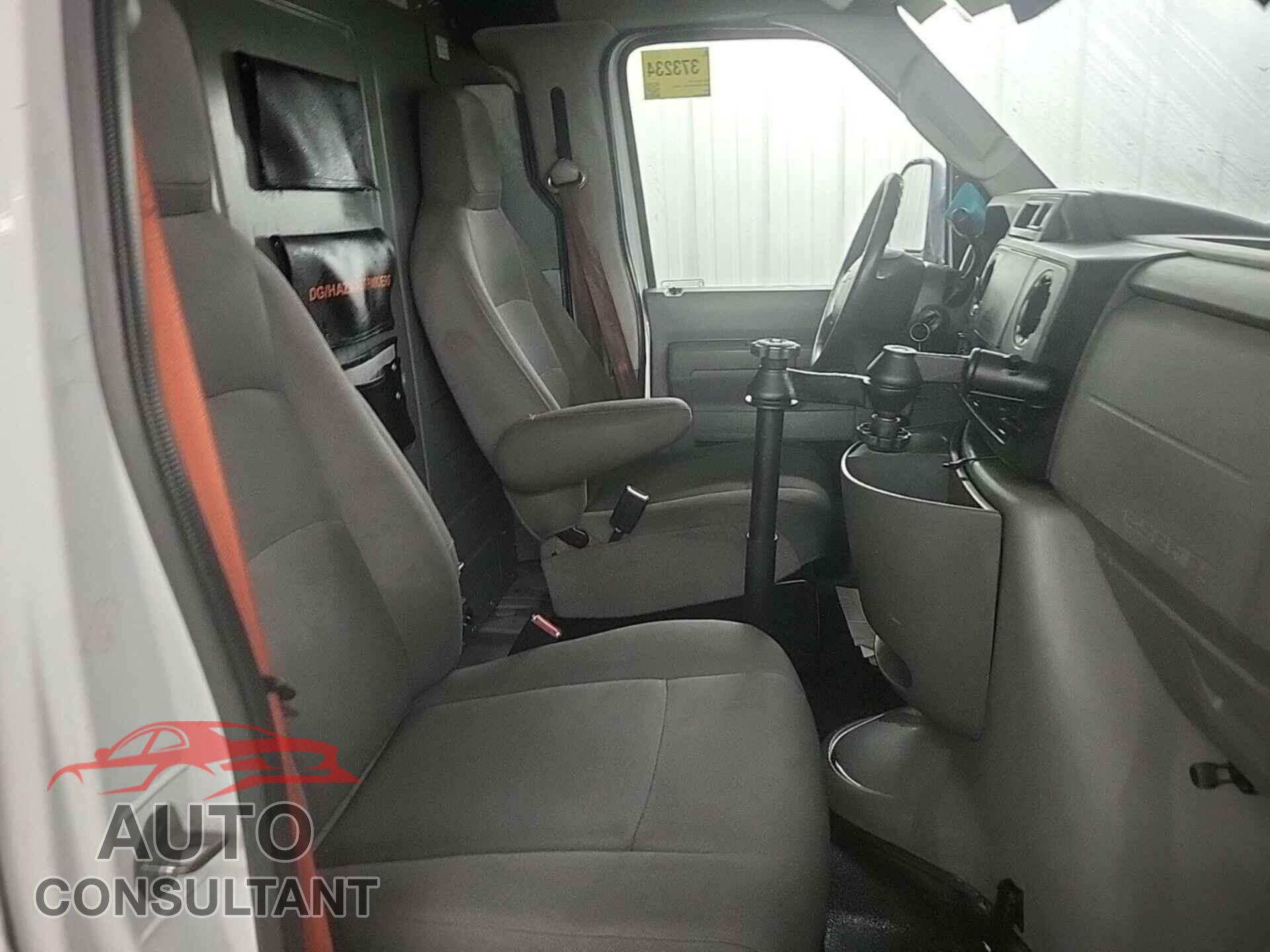 FORD ECONOLINE 2010 - 1FTNE1EW1ADA90764