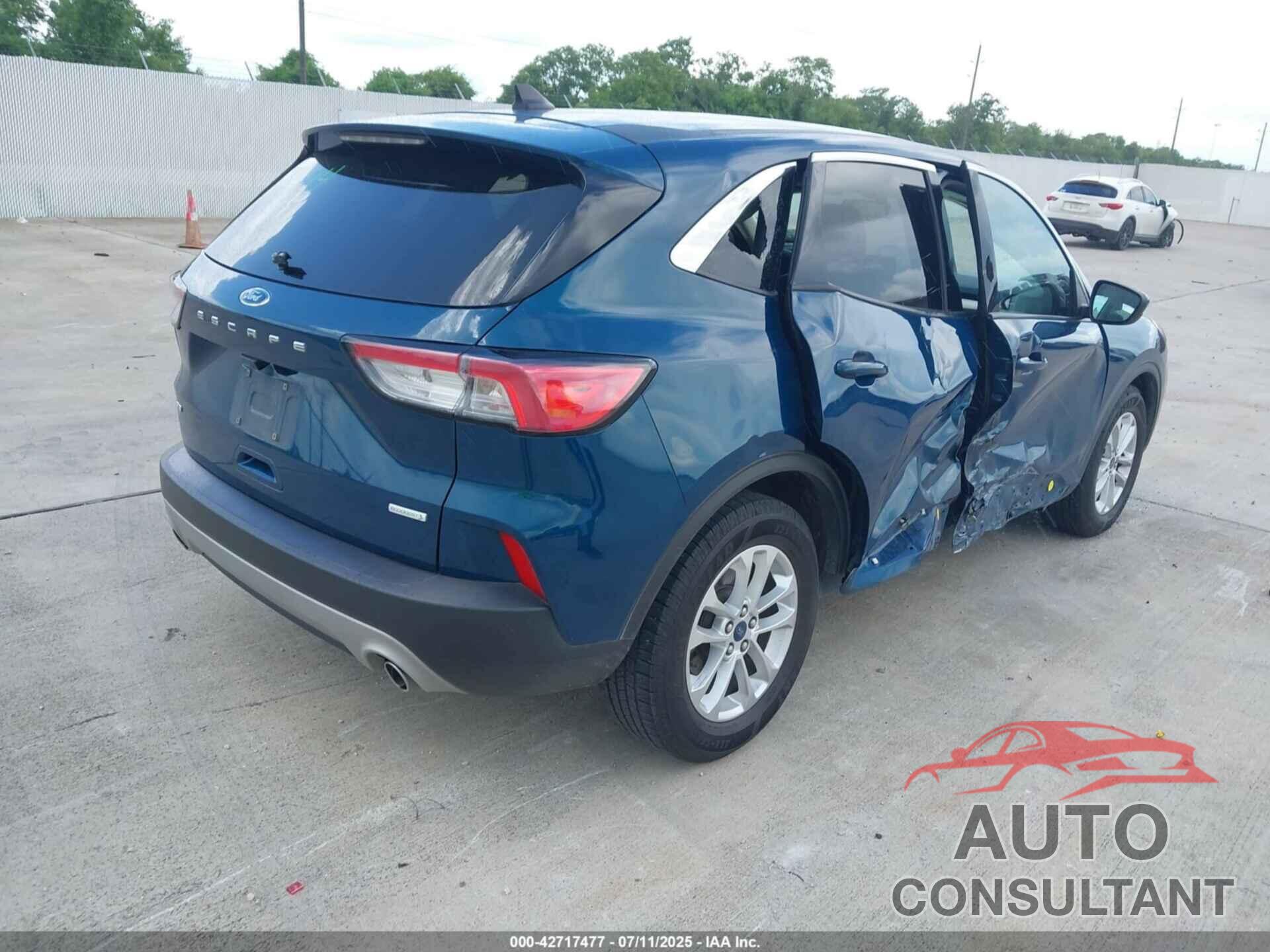 FORD ESCAPE 2020 - 1FMCU0G67LUB01931