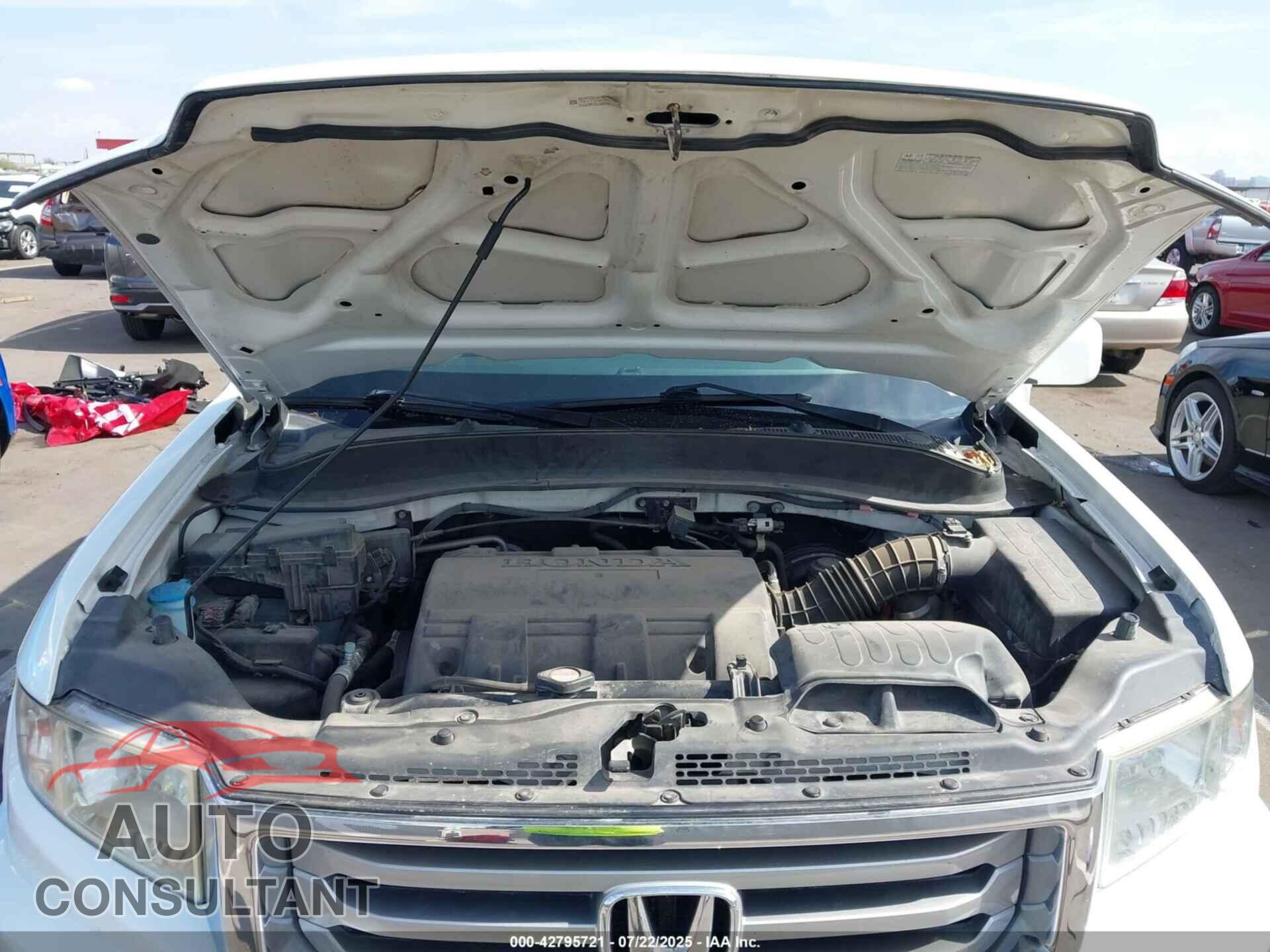 HONDA RIDGELINE 2013 - 5FPYK1F54DB001060