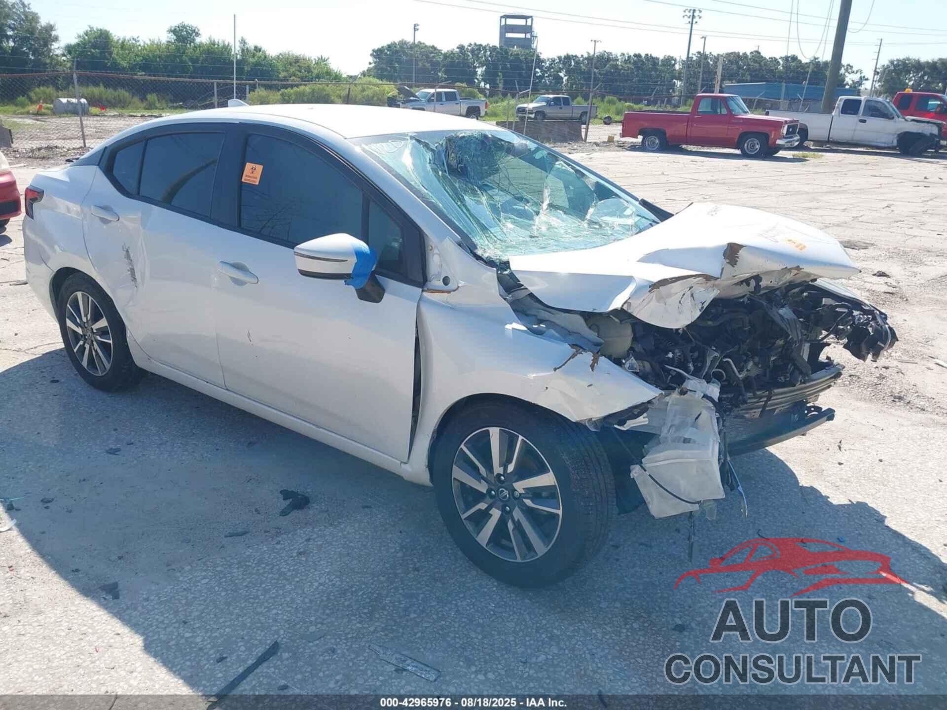 NISSAN VERSA 2020 - 3N1CN8EV1LL805971