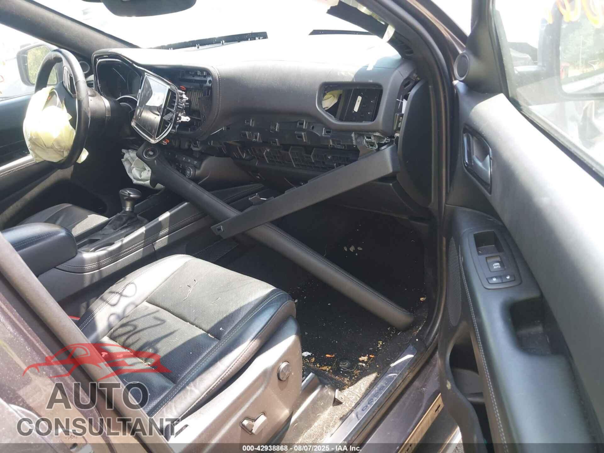 DODGE DURANGO 2021 - 1C4RDJEG7MC849893