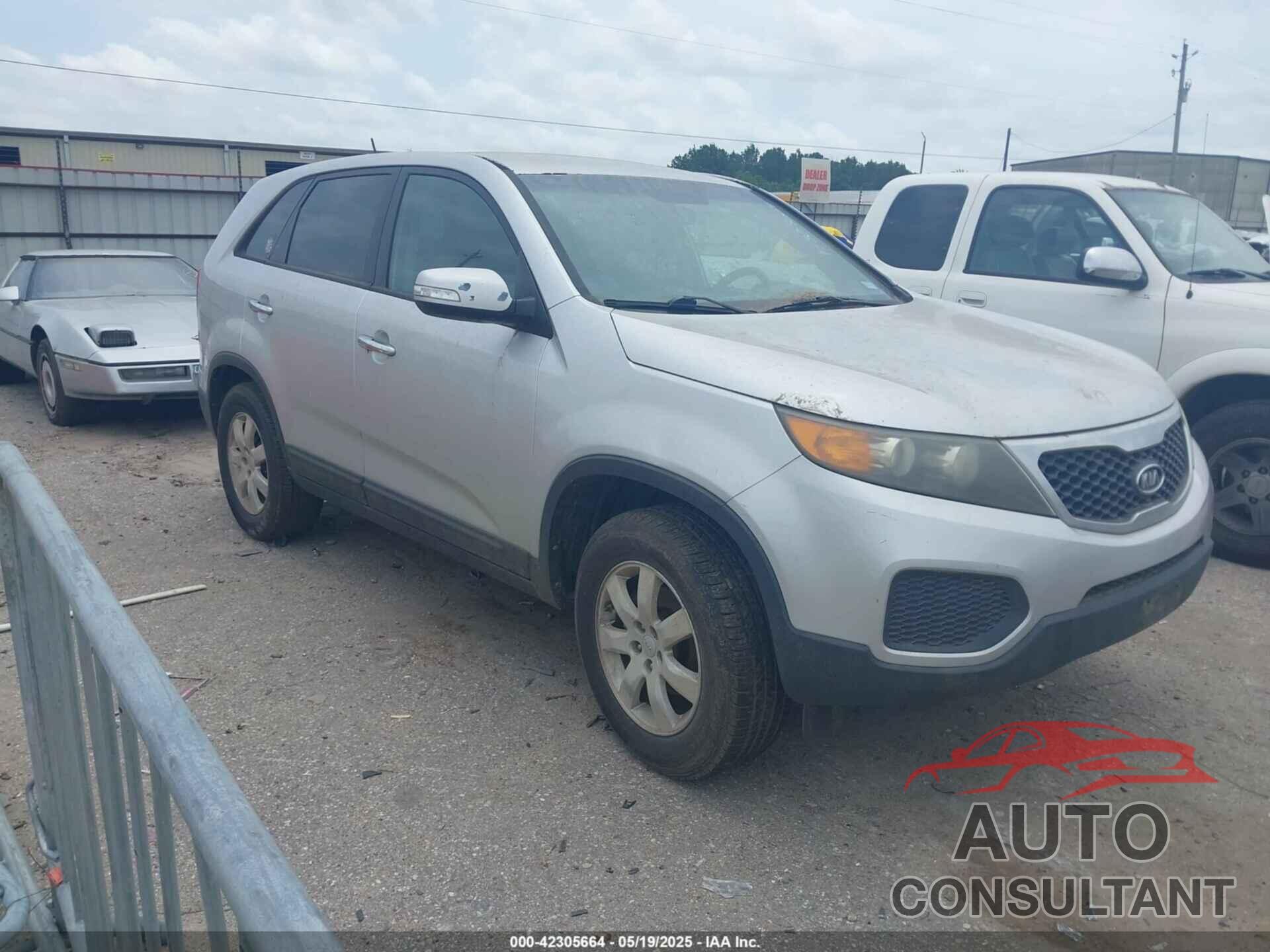 KIA SORENTO 2012 - 5XYKT3A18CG201670