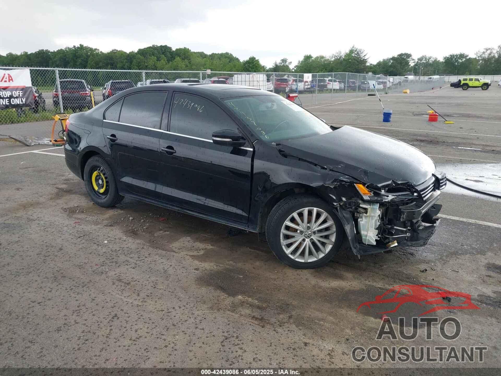 VOLKSWAGEN JETTA 2014 - 3VWL07AJXEM423022