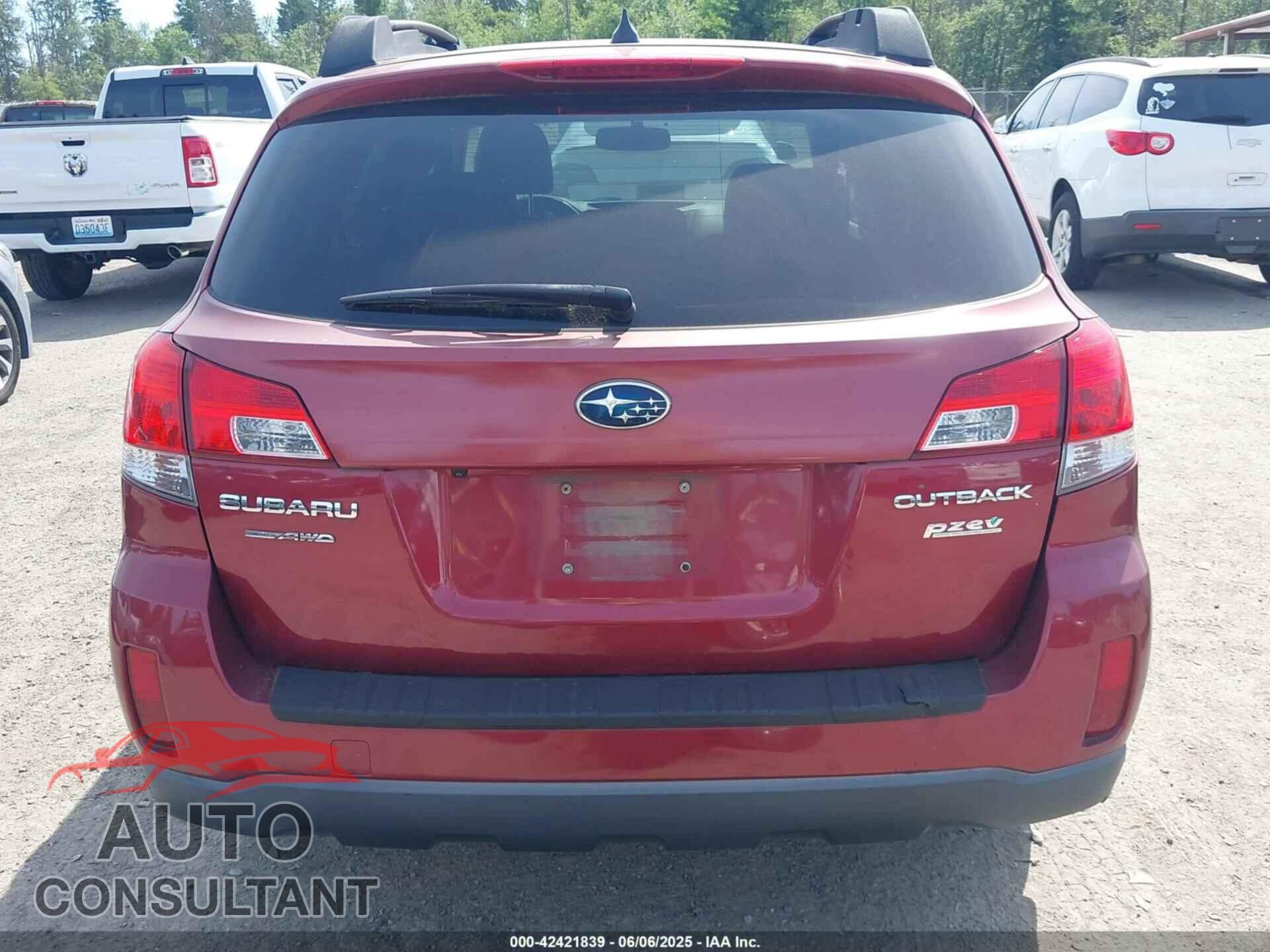 SUBARU OUTBACK 2014 - 4S4BRBLC4E3234160
