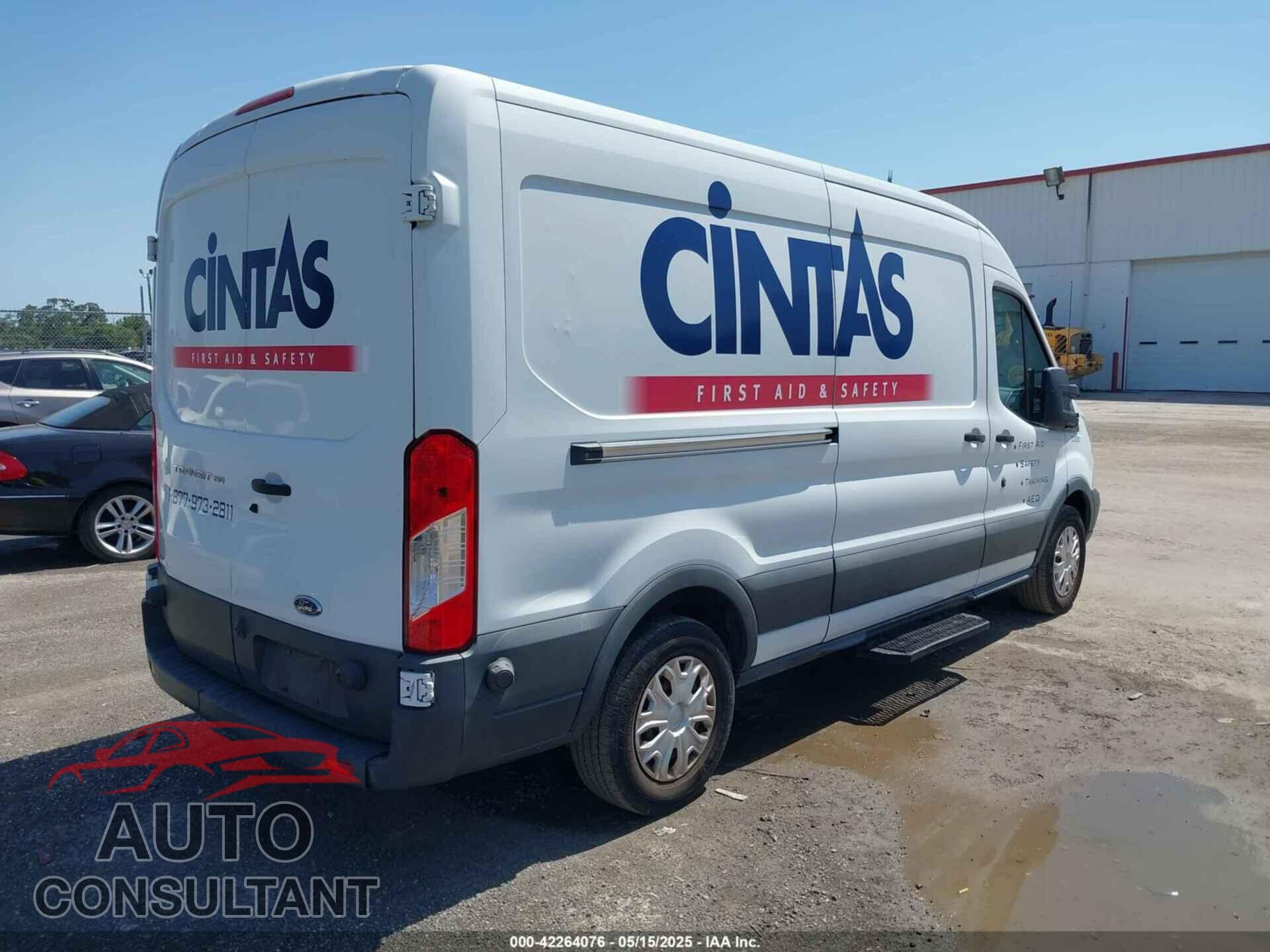 FORD TRANSIT-150 2017 - 1FTYE2CM4HKA31492
