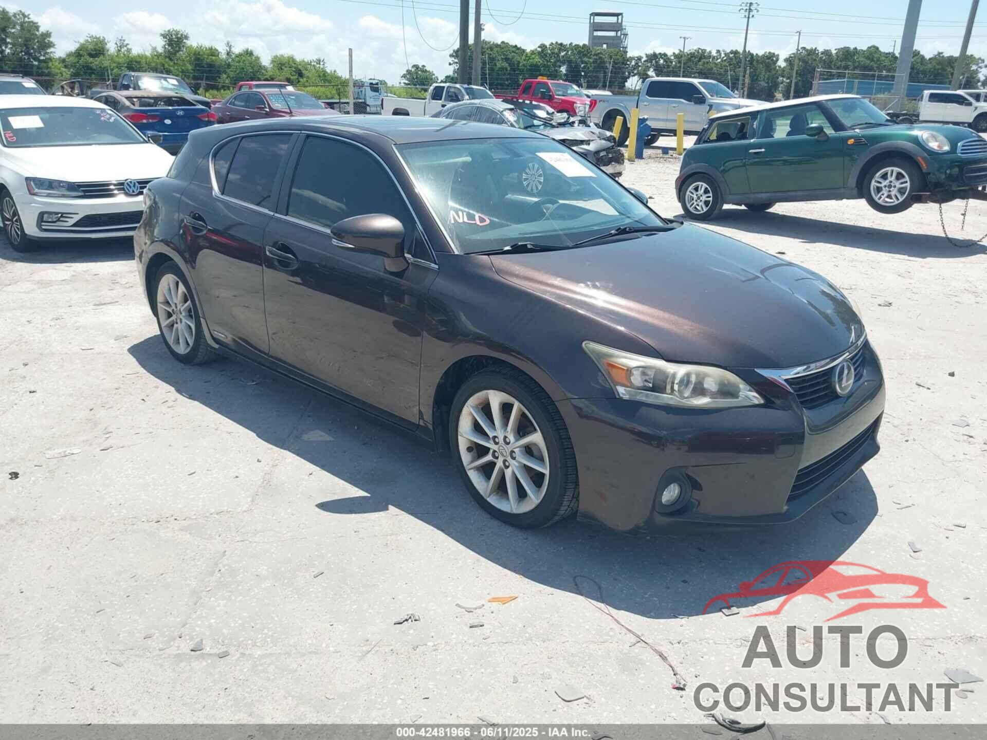 LEXUS CT 200H 2011 - JTHKD5BH2B2020124
