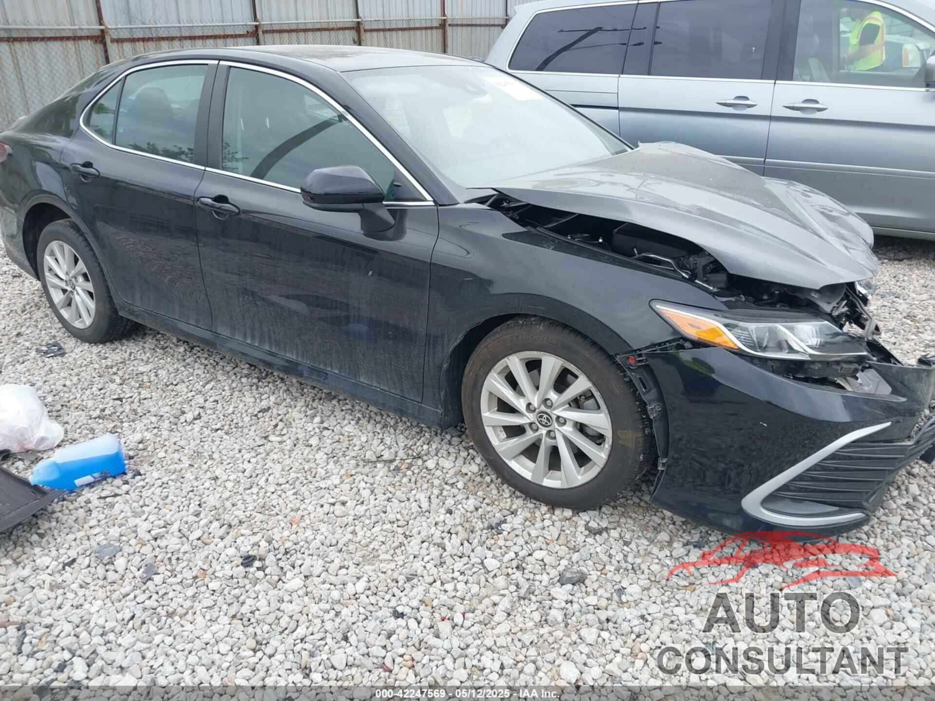 TOYOTA CAMRY 2021 - 4T1C11BK7MU036762