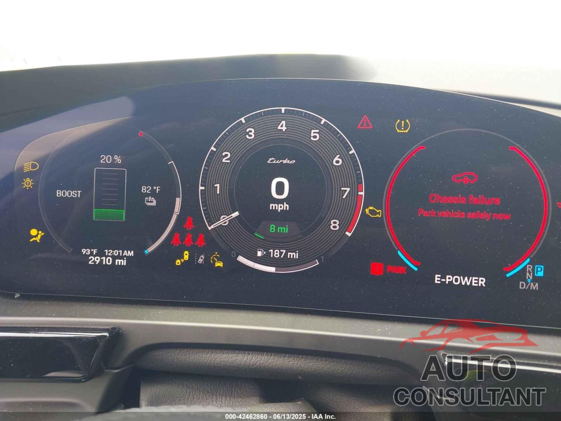 PORSCHE CAYENNE 2025 - WP1AM2AY7SDA27408