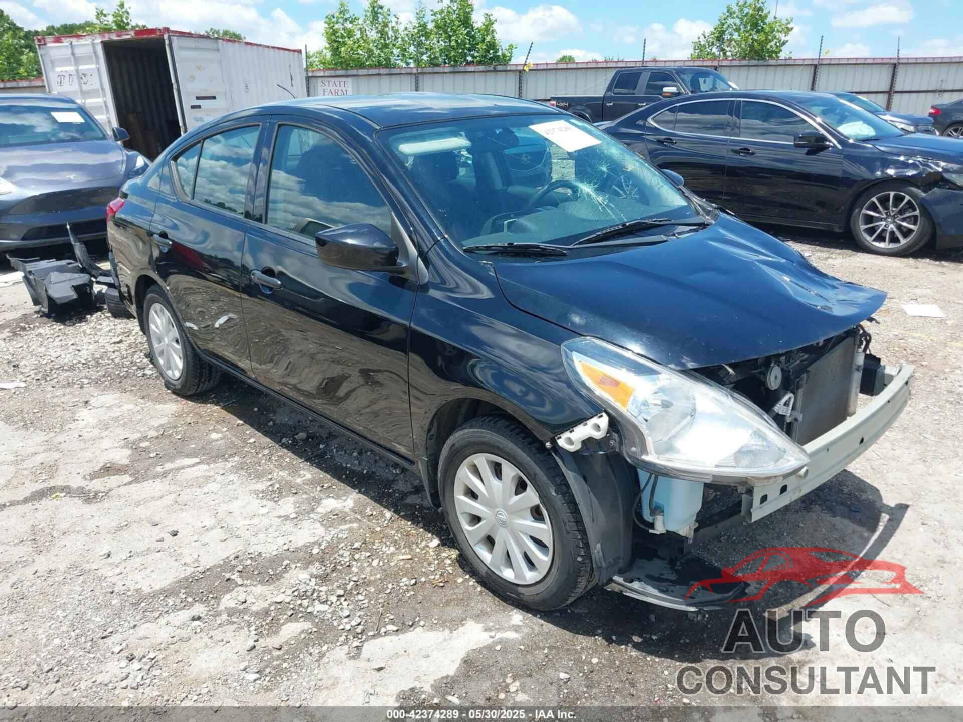 NISSAN VERSA 2018 - 3N1CN7AP4JL804702