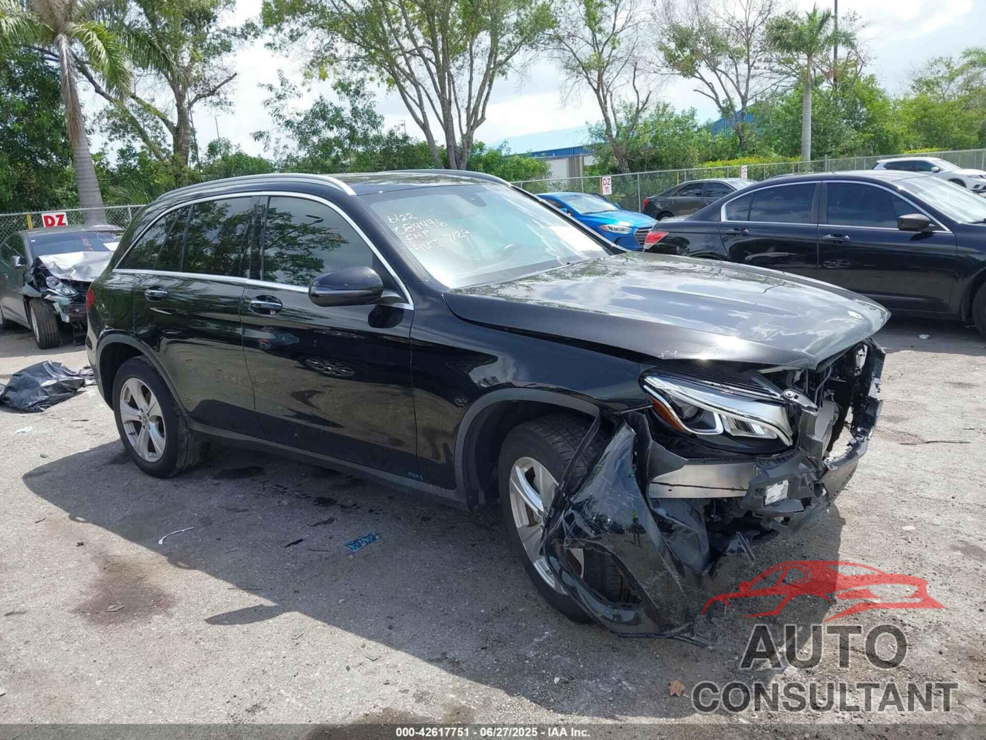 MERCEDES-BENZ GLC 300 2018 - WDC0G4JB9JV084496